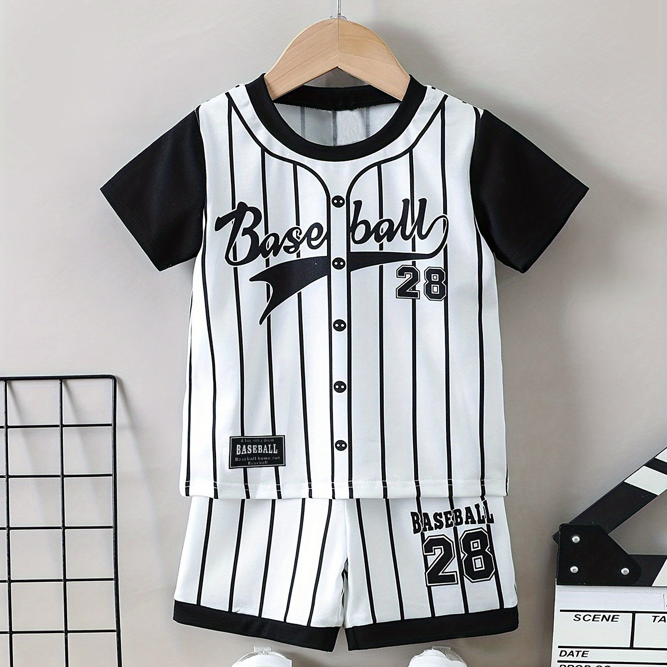 Baseball Letter Graphic Print, 2pcs Boys Casual Striped Short Sleeve T-shirt & Shorts Set, Boys Clothing For Summer, As Gifts
Baseball Letter Graphic Print, 2pcs Boys Casual Striped Short Sleeve T-shirt & Shorts Set, Boys Clothing For Summer, As Gifts