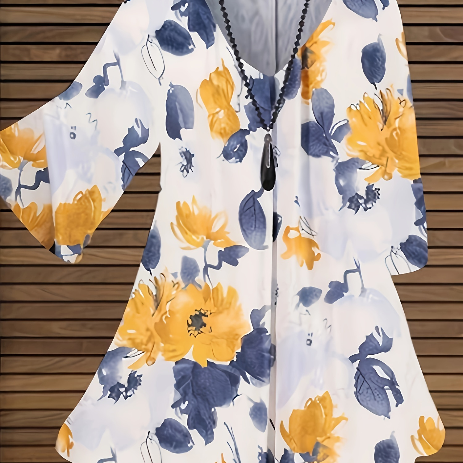 Plus Size Floral Print Blouse, Casual V Neck Half Sleeve Blouse For Spring, Women's Plus Size clothing
Plus Size Floral Print Blouse, Casual V Neck Half Sleeve Blouse For Spring, Women's Plus Size clothing