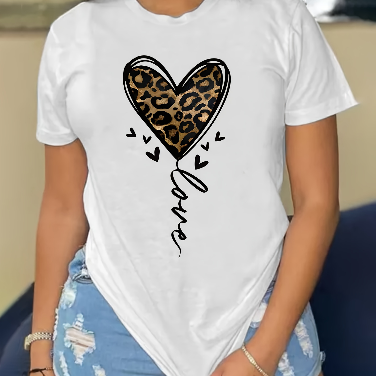 Heart Print T-shirt, Short Sleeve Crew Neck Casual Top For Summer & Spring, Women's Clothing
Heart Print T-shirt, Short Sleeve Crew Neck Casual Top For Summer & Spring, Women's Clothing