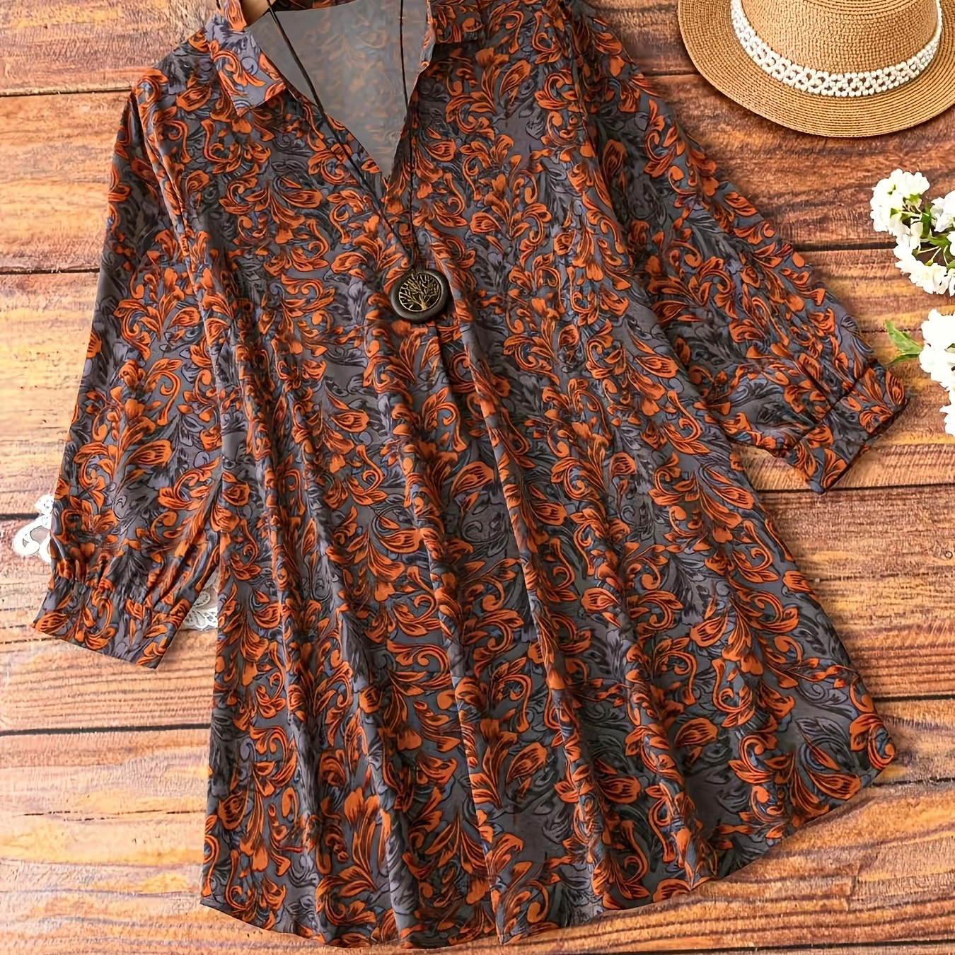 Women's Plus Size Floral Print Blouse - V-neck, Long Sleeve, Machine Washable - Spring & Fall
Women's Plus Size Floral Print Blouse - V-neck, Long Sleeve, Machine Washable - Spring & Fall