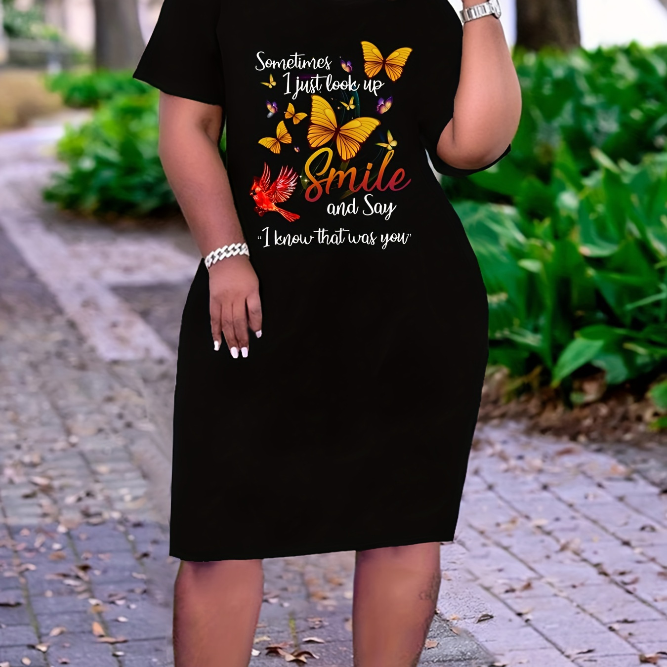Plus Size Butterfly Print Dress, Casual Short Sleeve Crew Neck Dress For Spring & Summer, Women's Plus Size clothing
Plus Size Butterfly Print Dress, Casual Short Sleeve Crew Neck Dress For Spring & Summer, Women's Plus Size clothing