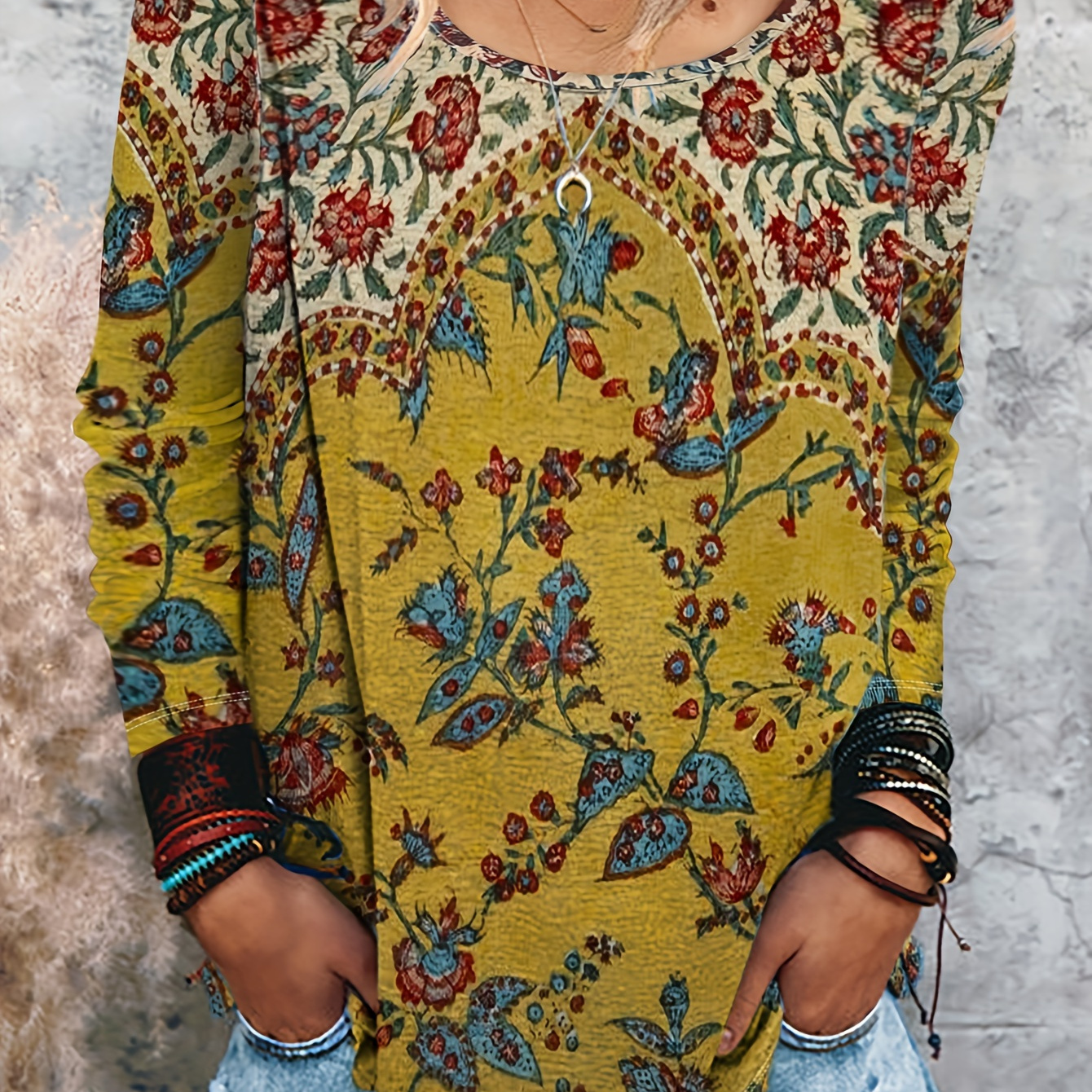 T-shirt à col rond imprimé floral, T-shirt à manches courtes de style rétro pour et l'été, vêtements pour femmes
T-shirt à col rond imprimé floral, T-shirt à manches courtes de style rétro pour et l'été, vêtements pour femmes