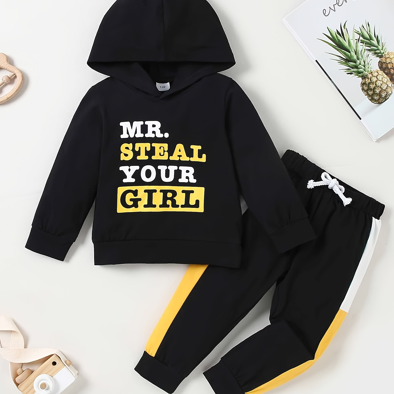 2-piece Set Baby Boys Sweatshirt Set Long Sleeve Hoodie Letter Black Top Elastic Pants Fall And Winter Boys Casual Comfortable Skin Friendly Clothing
2-piece Set Baby Boys Sweatshirt Set Long Sleeve Hoodie Letter Black Top Elastic Pants Fall And Winter Boys Casual Comfortable Skin Friendly Clothing