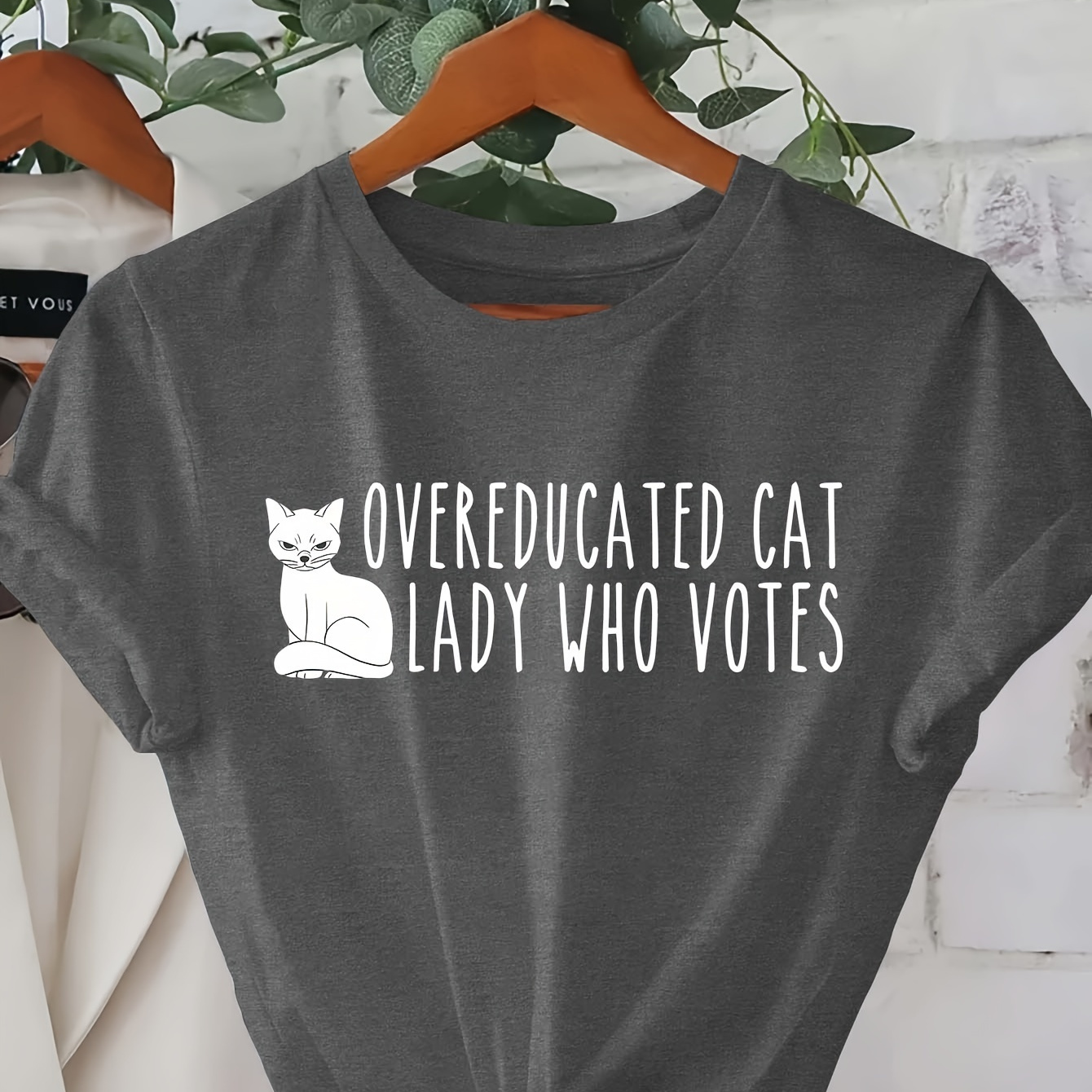 Overeducated Cat Lady Letter Print T-shirt: Short Sleeve, Crew Neck, Casual Top For Summer & Spring, Women's Clothing - Polyester Material, Animal Pattern, Regular Length, Knit Fabric
Overeducated Cat Lady Letter Print T-shirt: Short Sleeve, Crew Neck, Casual Top For Summer & Spring, Women's Clothing - Polyester Material, Animal Pattern, Regular Length, Knit Fabric