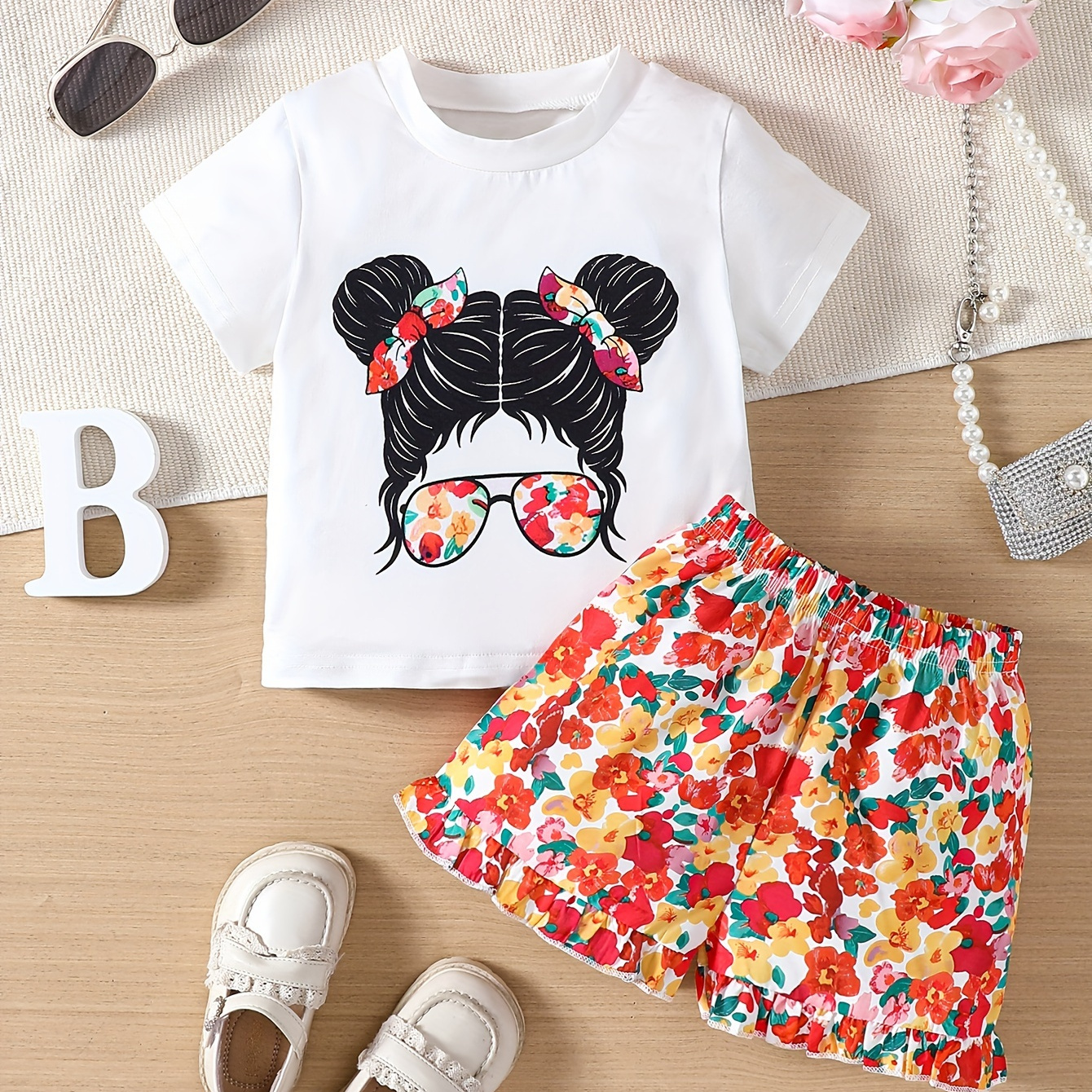 2pcs Toddler's Sunglasses Girl Print Summer Outfit, T-shirt & Floral Pattern Shorts, Baby Girl's Clothes
2pcs Toddler's Sunglasses Girl Print Summer Outfit, T-shirt & Floral Pattern Shorts, Baby Girl's Clothes