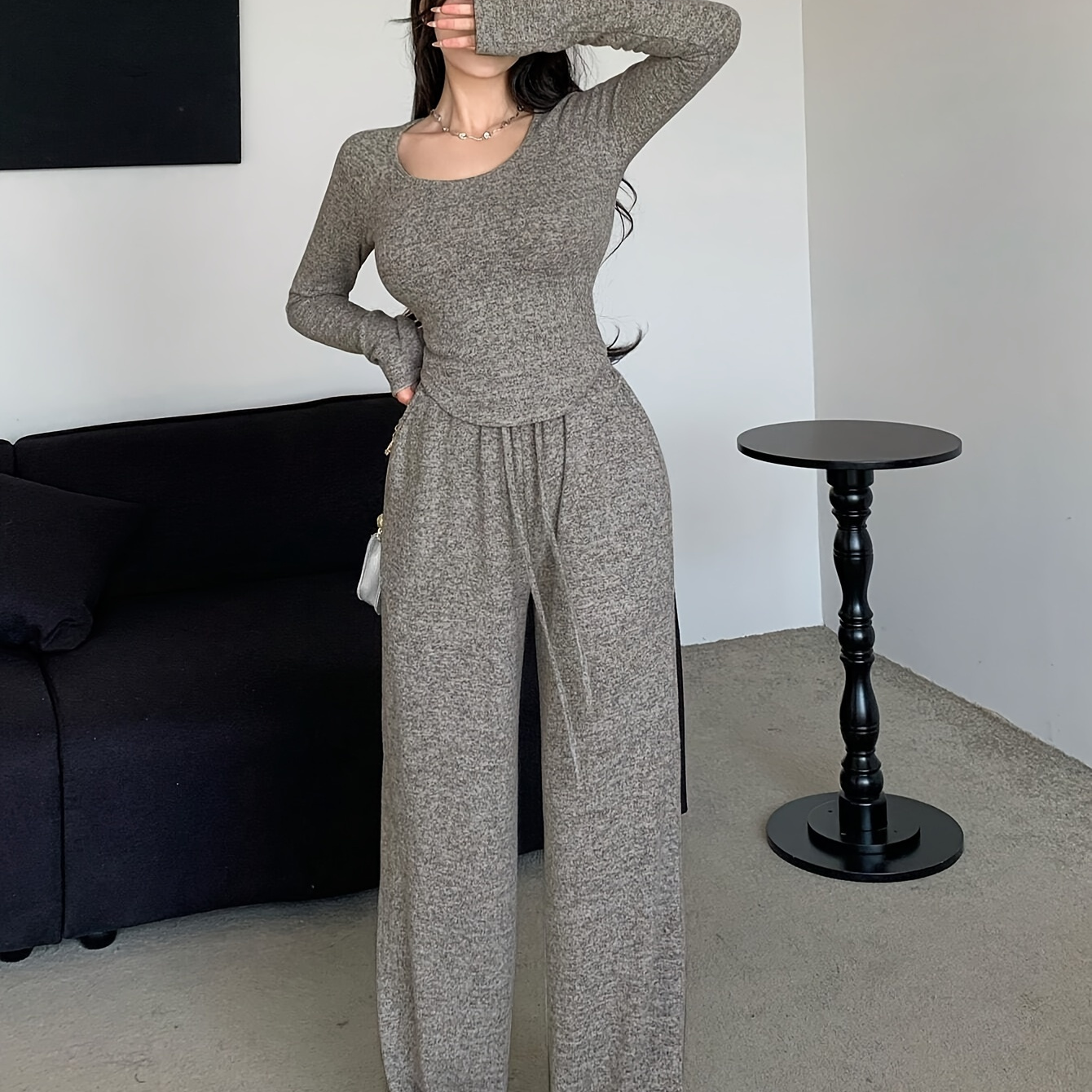 1set Women's Fall/winter Polyester Crew Neck Long Sleeve Top With Loose-fit Pants, Solid Color Set With Pockets, Knit Fabric
1set Women's Fall/winter Polyester Crew Neck Long Sleeve Top With Loose-fit Pants, Solid Color Set With Pockets, Knit Fabric
