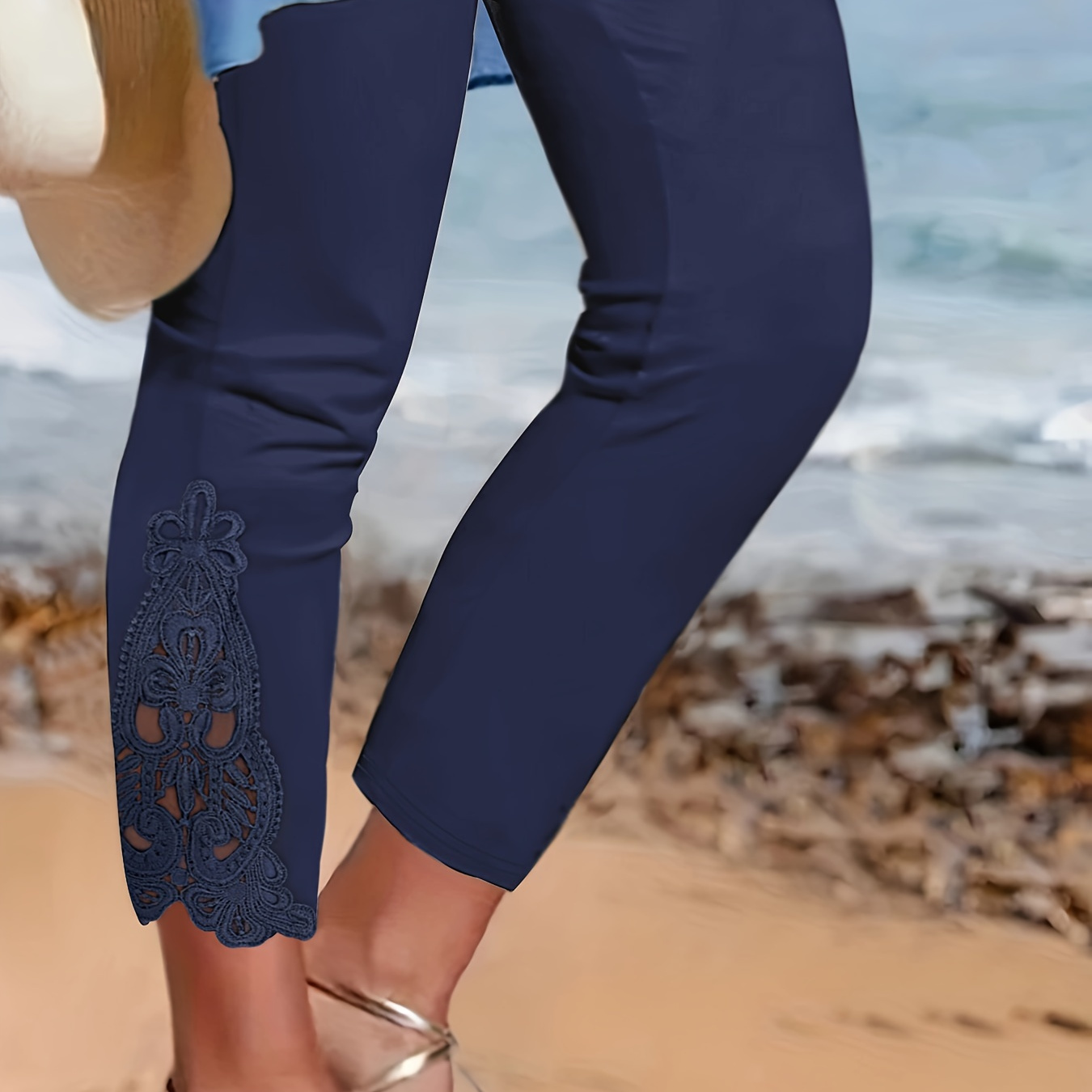 Plus Size Solid Lace Trim Leggings, Casual High Waist Stretchy Leggings For Spring & Summer, Women's Plus Size Clothing
Plus Size Solid Lace Trim Leggings, Casual High Waist Stretchy Leggings For Spring & Summer, Women's Plus Size Clothing