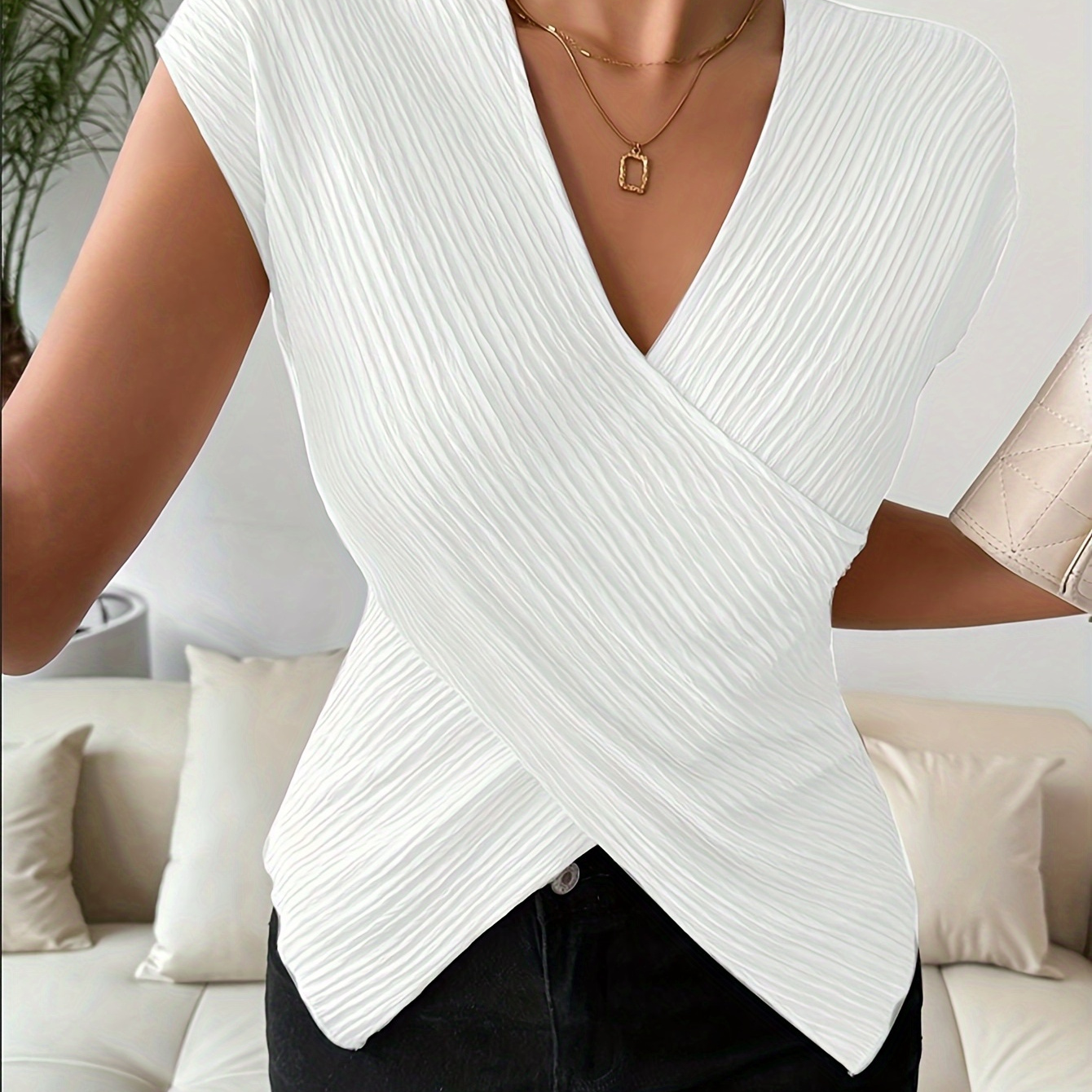 Chic Asymmetrical Solid Color Wrap Front V-neck Blouse For Women – 100% Polyester Woven Summer Top
Chic Asymmetrical Solid Color Wrap Front V-neck Blouse For Women – 100% Polyester Woven Summer Top