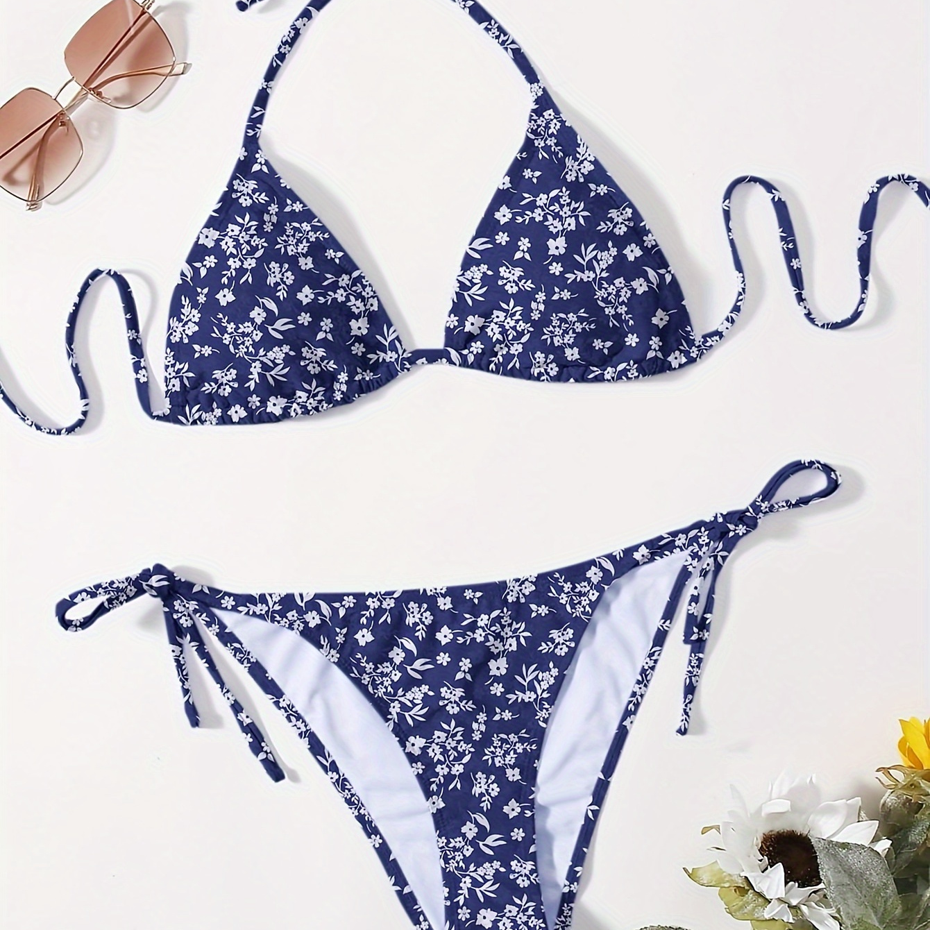 Floral Print 2 piece Set Bikini, Adjustable Straps Halter Neck Swimsuits, Women's Swimwear & Clothing
Floral Print 2 piece Set Bikini, Adjustable Straps Halter Neck Swimsuits, Women's Swimwear & Clothing
