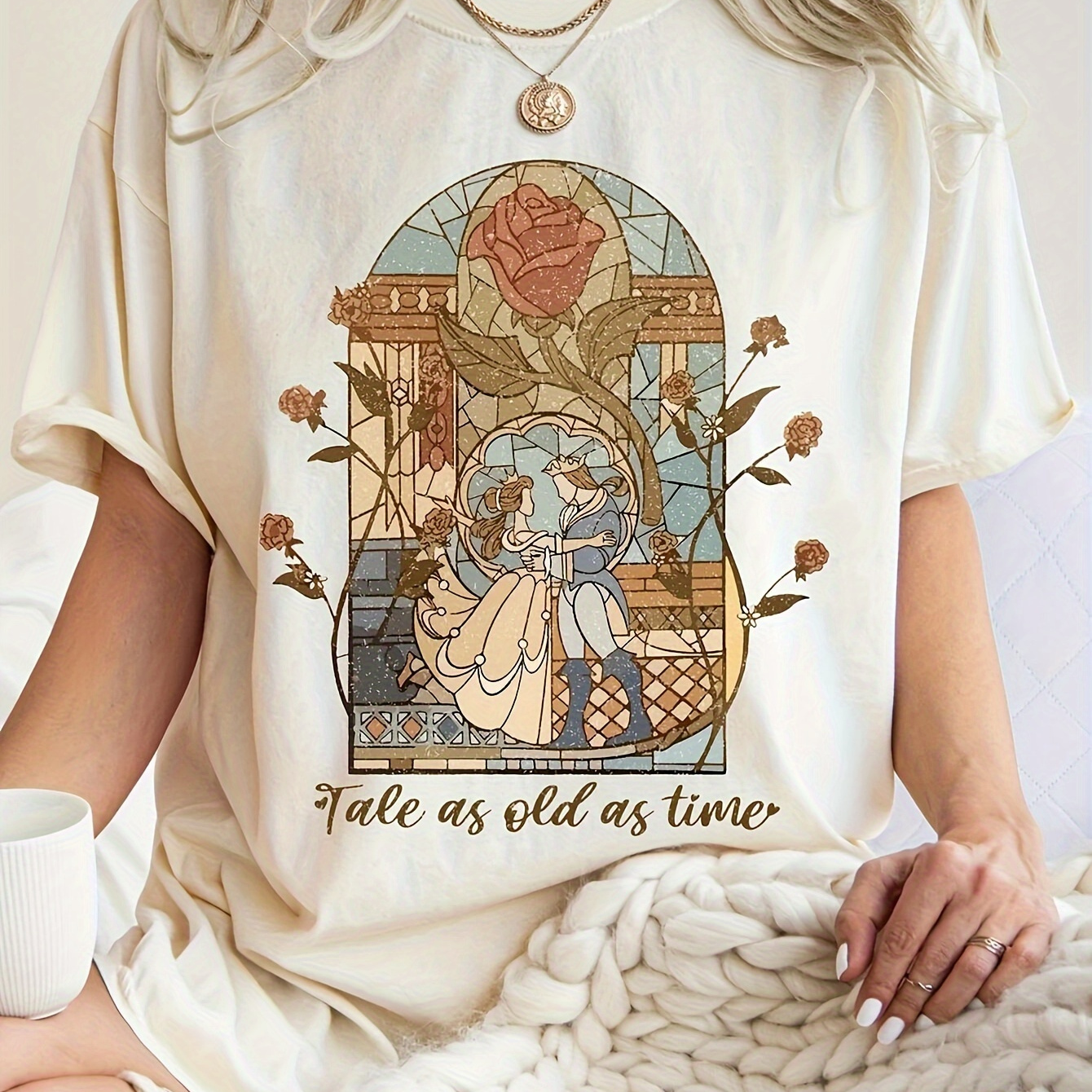 Plus Size Fairy Tale Print T-shirt, Casual Short Sleeve Crew Neck Top For Spring & Summer, Women's Plus Size Clothing
Plus Size Fairy Tale Print T-shirt, Casual Short Sleeve Crew Neck Top For Spring & Summer, Women's Plus Size Clothing