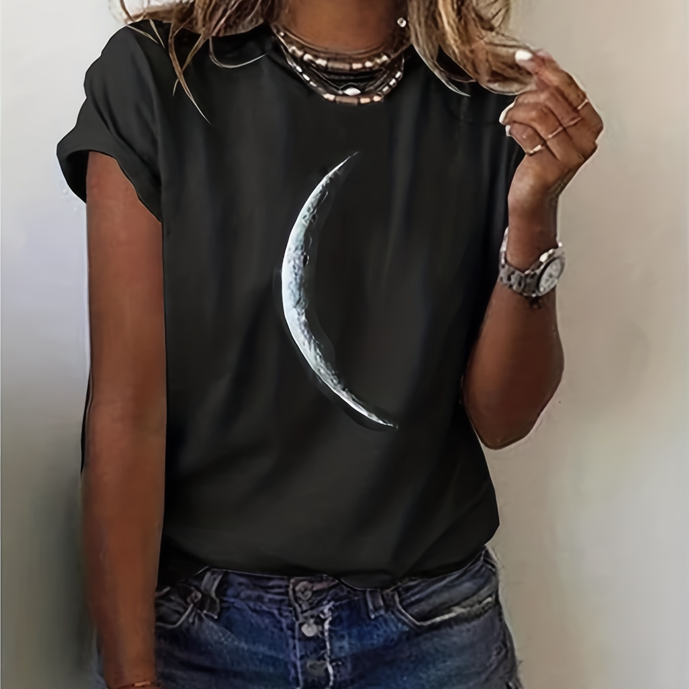 Moon Print Crew Neck T-shirt, Casual Short Sleeve T-shirt For Spring & Summer, Women's Clothing
Moon Print Crew Neck T-shirt, Casual Short Sleeve T-shirt For Spring & Summer, Women's Clothing