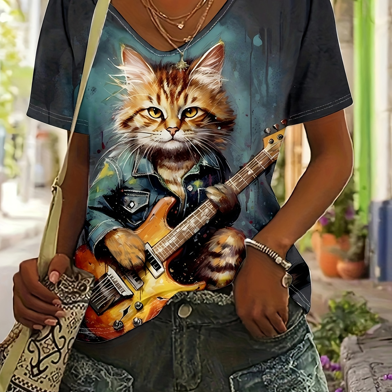 Cat Print V Neck T-shirt, Casual Short Sleeve Top For Spring & Summer, Women's Clothing
Cat Print V Neck T-shirt, Casual Short Sleeve Top For Spring & Summer, Women's Clothing