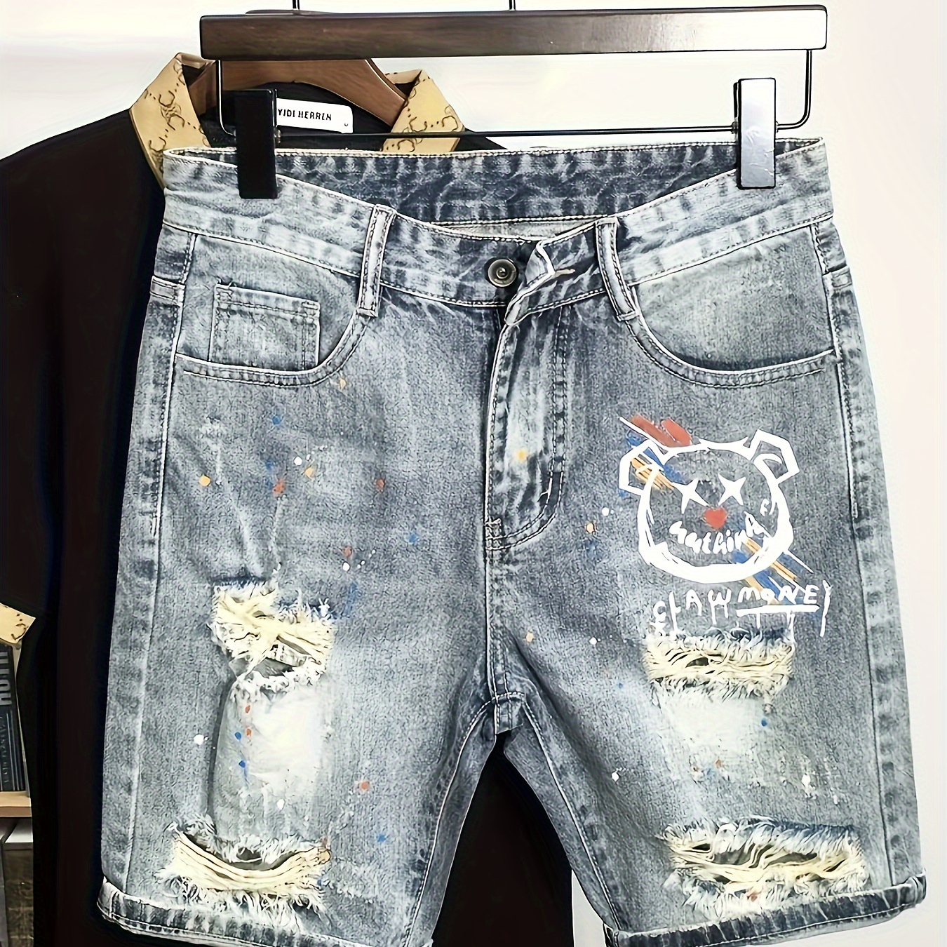Men's Bear Graphic Print Denim Shorts With Pockets, Casual Cotton Blend Jorts For Summer Outdoor Activities
Men's Bear Graphic Print Denim Shorts With Pockets, Casual Cotton Blend Jorts For Summer Outdoor Activities