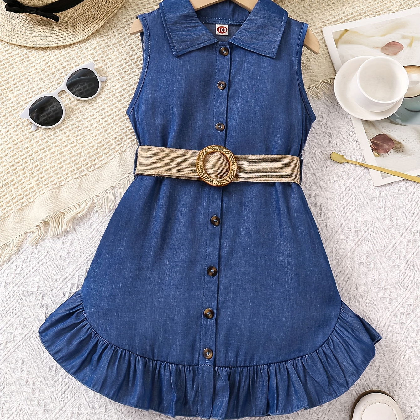 Girl's Denim Casual Dress, Street Fashion, Sleeveless Dress With Ruffle Hem And Buckle Belt
Girl's Denim Casual Dress, Street Fashion, Sleeveless Dress With Ruffle Hem And Buckle Belt