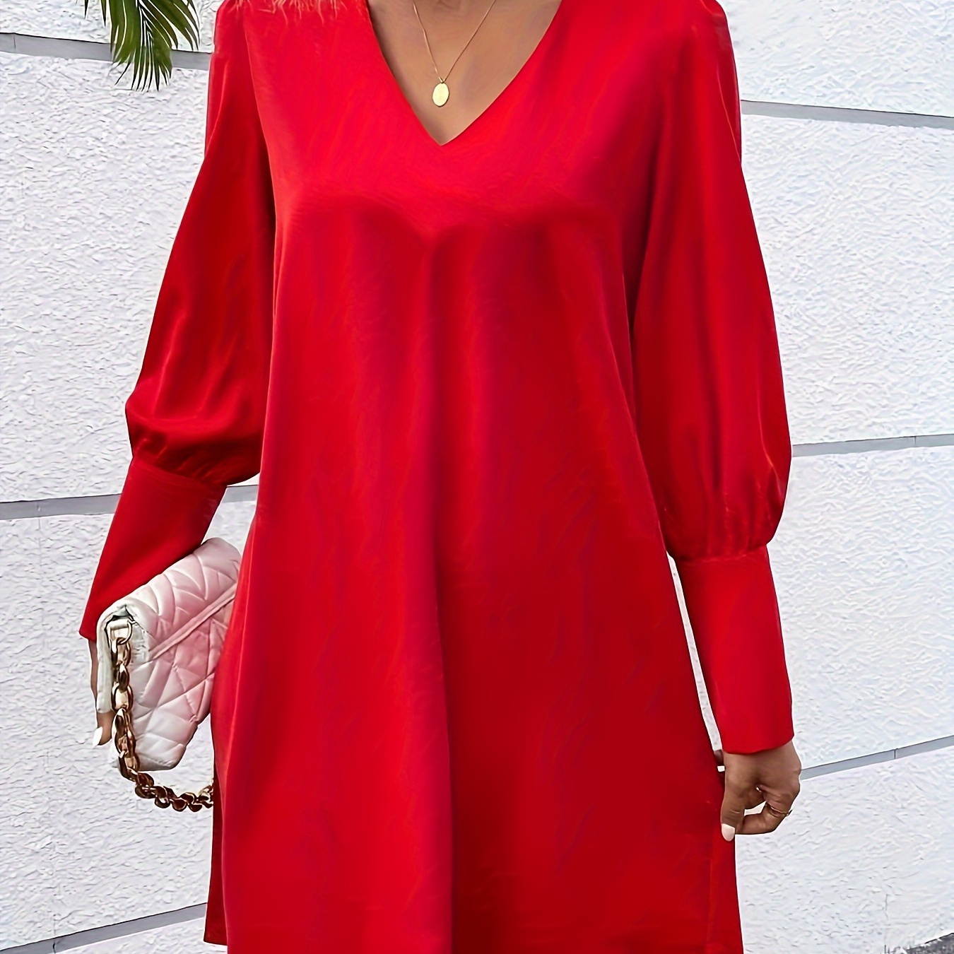 Elegant V-neck Dress With Chic Button Back & Lantern Sleeves - Casual Polyester, Knee-length, Machine Washable For All
Elegant V-neck Dress With Chic Button Back & Lantern Sleeves - Casual Polyester, Knee-length, Machine Washable For All