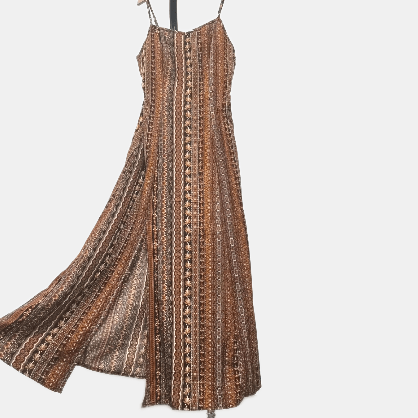 Striped Spaghetti Strap Vacation Dress, Elegant Sleeveless Split Hem A-line Cami Dress For Spring & Summer, Women's Clothing
Striped Spaghetti Strap Vacation Dress, Elegant Sleeveless Split Hem A-line Cami Dress For Spring & Summer, Women's Clothing