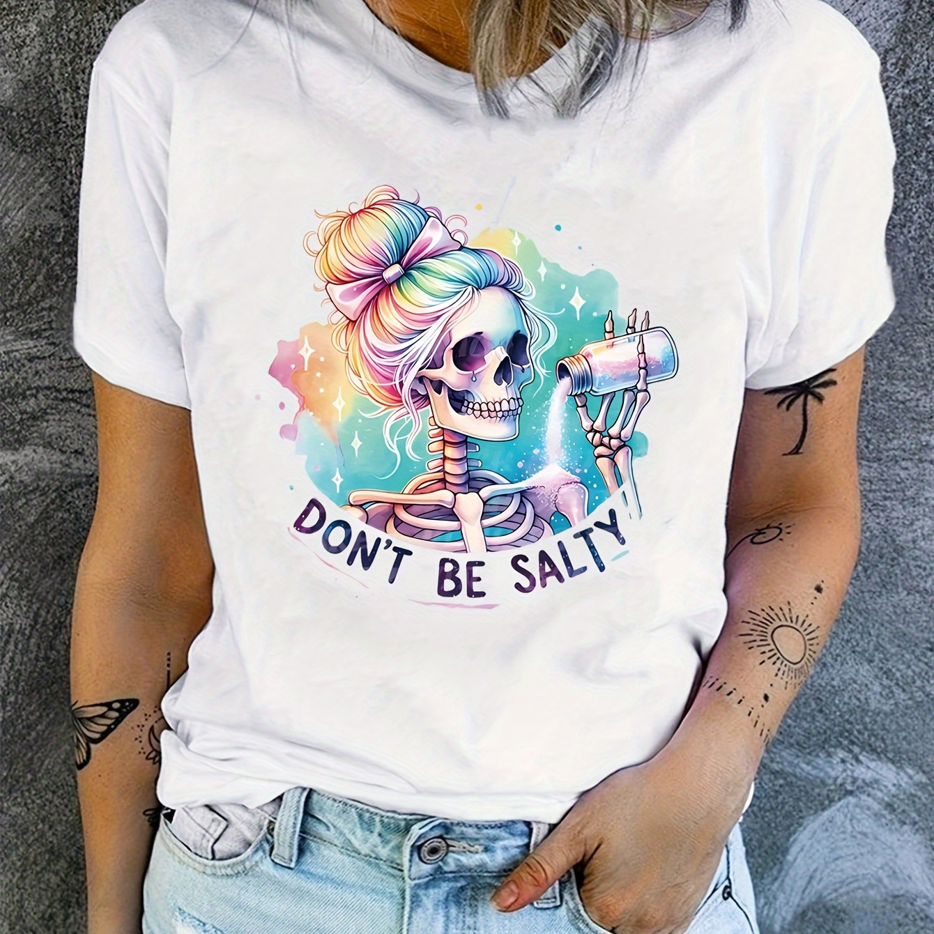 Plus Size Skull Print T-shirt, Casual Crew Neck Short Sleeve Top For Spring & Summer, Women's Plus Size Clothing
Plus Size Skull Print T-shirt, Casual Crew Neck Short Sleeve Top For Spring & Summer, Women's Plus Size Clothing