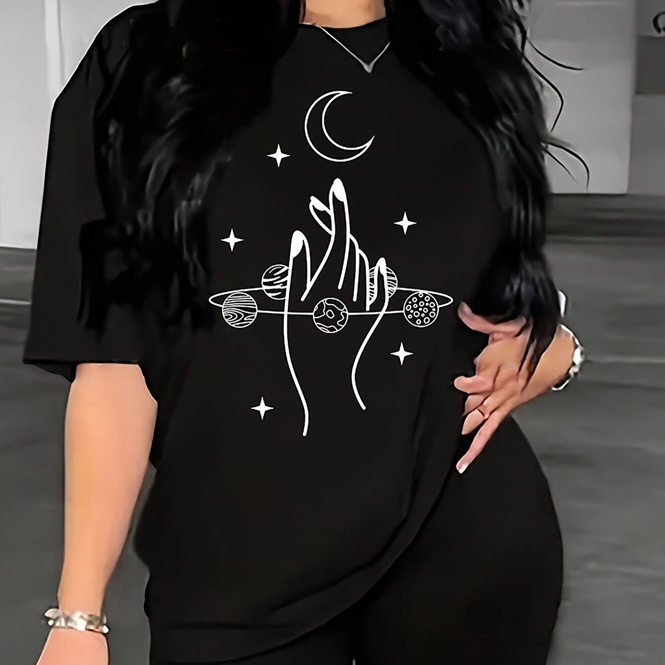 Hand & Moon Print Crew Neck T-shirt, Casual Short Sleeve T-shirt For Spring & Summer, Women's Clothing
Hand & Moon Print Crew Neck T-shirt, Casual Short Sleeve T-shirt For Spring & Summer, Women's Clothing