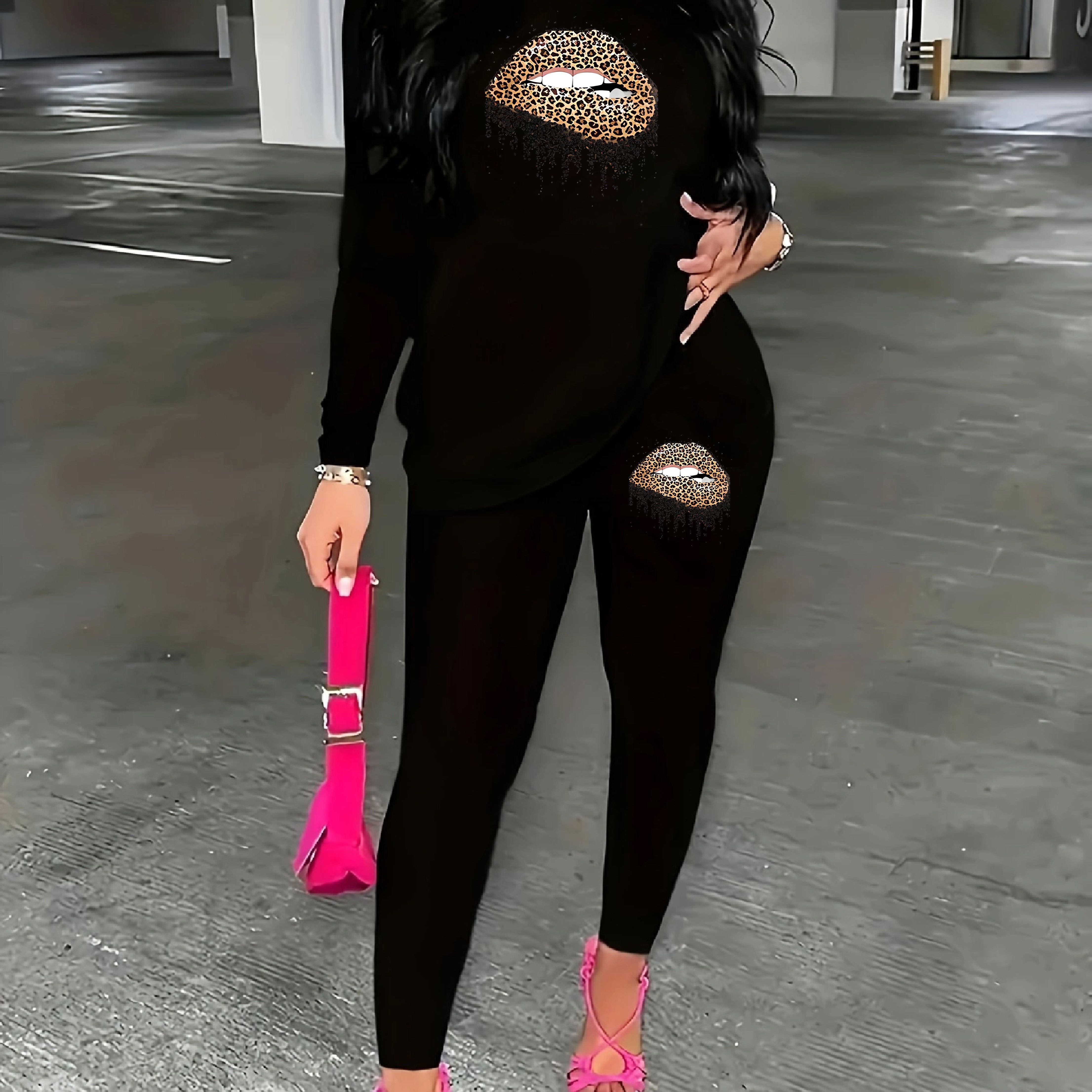 Women's Casual Printed T-shirt And Pants Set, Crew Neck, Polyester And Elastane , Knit Fabric, Wear, Solid Color With Graphic Detail - Polyester 95%, Elastane 5%
Women's Casual Printed T-shirt And Pants Set, Crew Neck, Polyester And Elastane , Knit Fabric, Wear, Solid Color With Graphic Detail - Polyester 95%, Elastane 5%