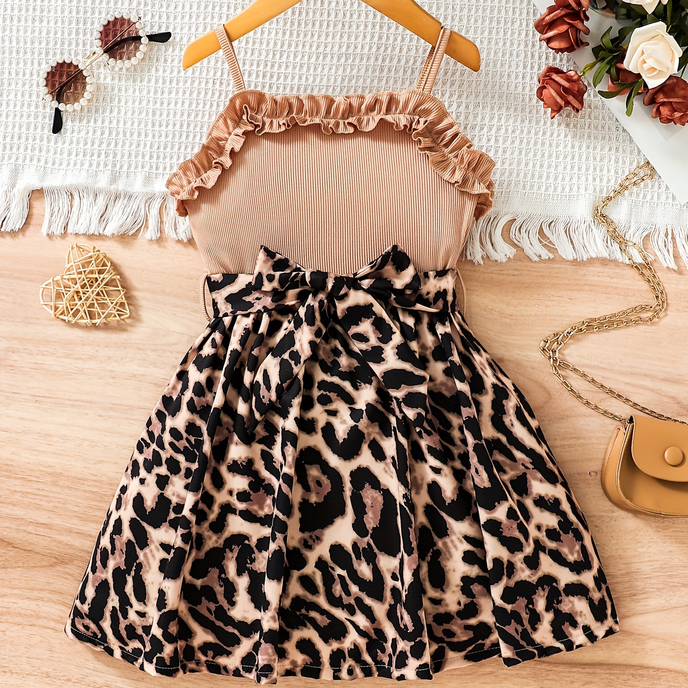 Toddler Girls Splicing Leopard Print Frill Trim Cami Dress Spring Summer Party Gift
Toddler Girls Splicing Leopard Print Frill Trim Cami Dress Spring Summer Party Gift