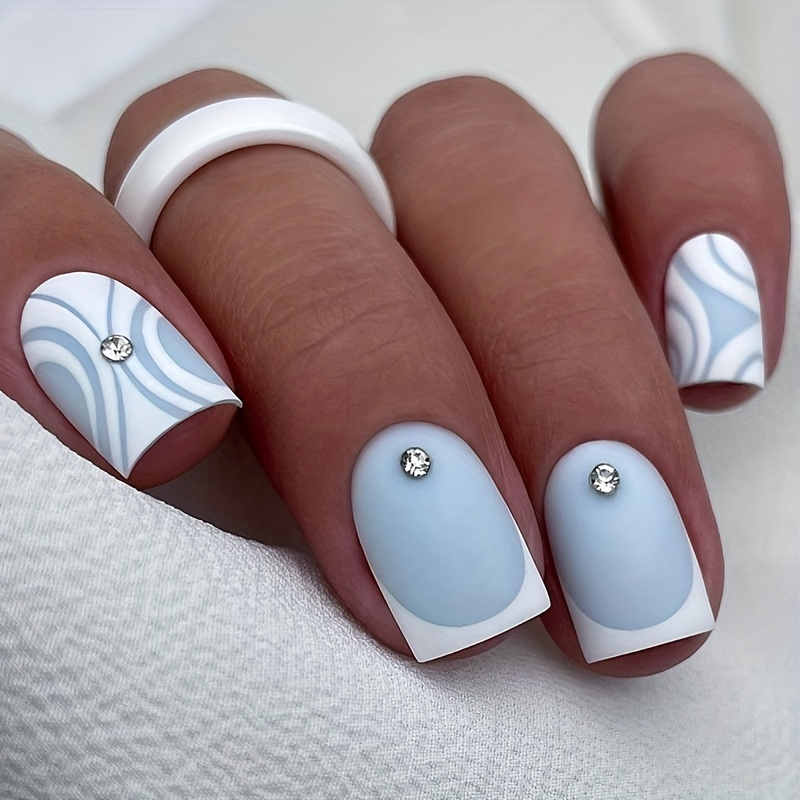 24 Pcs Light Blue Press On Nails With Rhinestone Design And Jelly Glue Sticker - Short Square Tips For French Manicure
24 Pcs Light Blue Press On Nails With Rhinestone Design And Jelly Glue Sticker - Short Square Tips For French Manicure