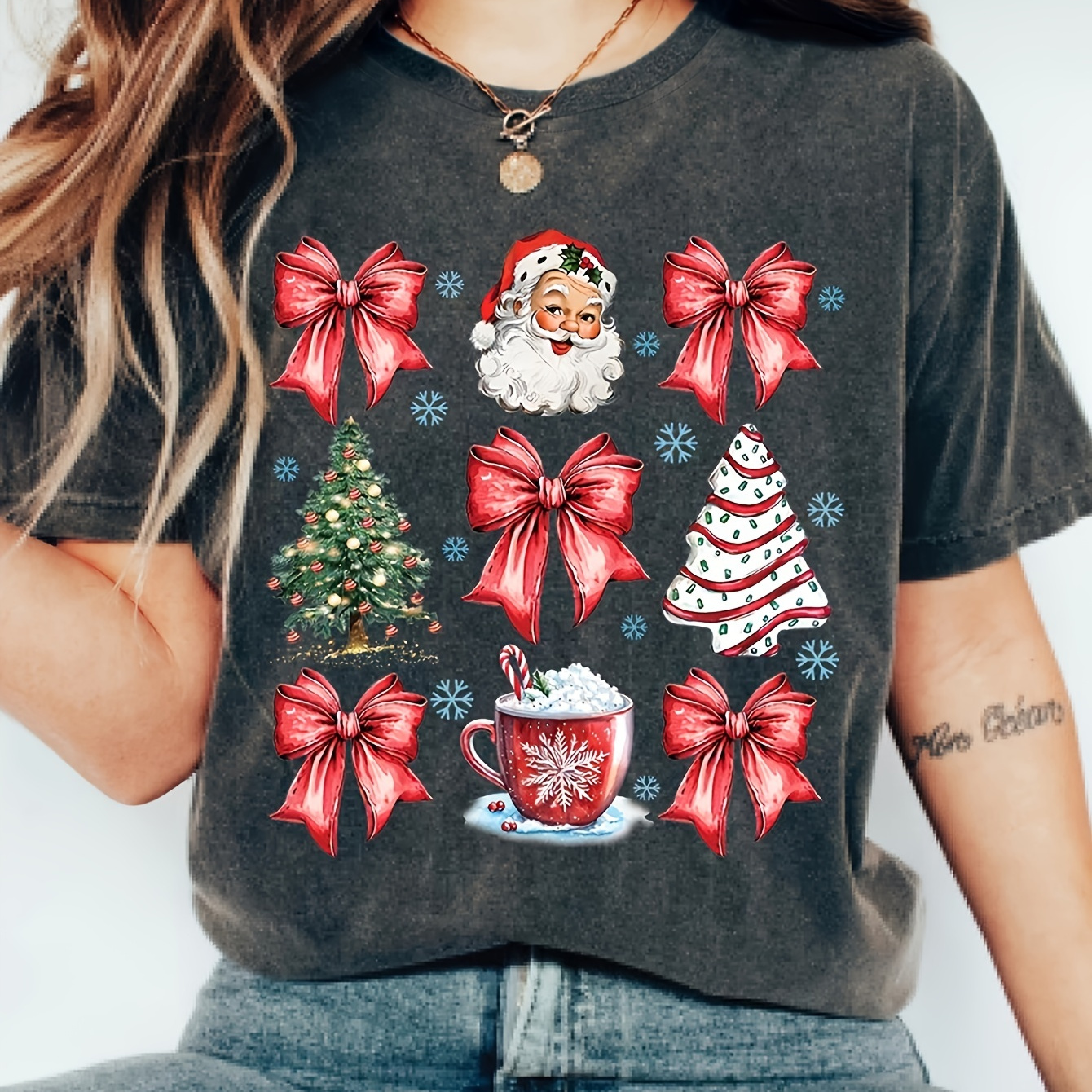 Festive Christmas Print Women's T-shirt - Casual Crew Neck, Soft Polyester , Machine Washable, Christmas, 2024, Fashion, Women's T-shirt, Best For Christmas
Festive Christmas Print Women's T-shirt - Casual Crew Neck, Soft Polyester , Machine Washable, Christmas, 2024, Fashion, Women's T-shirt, Best For Christmas