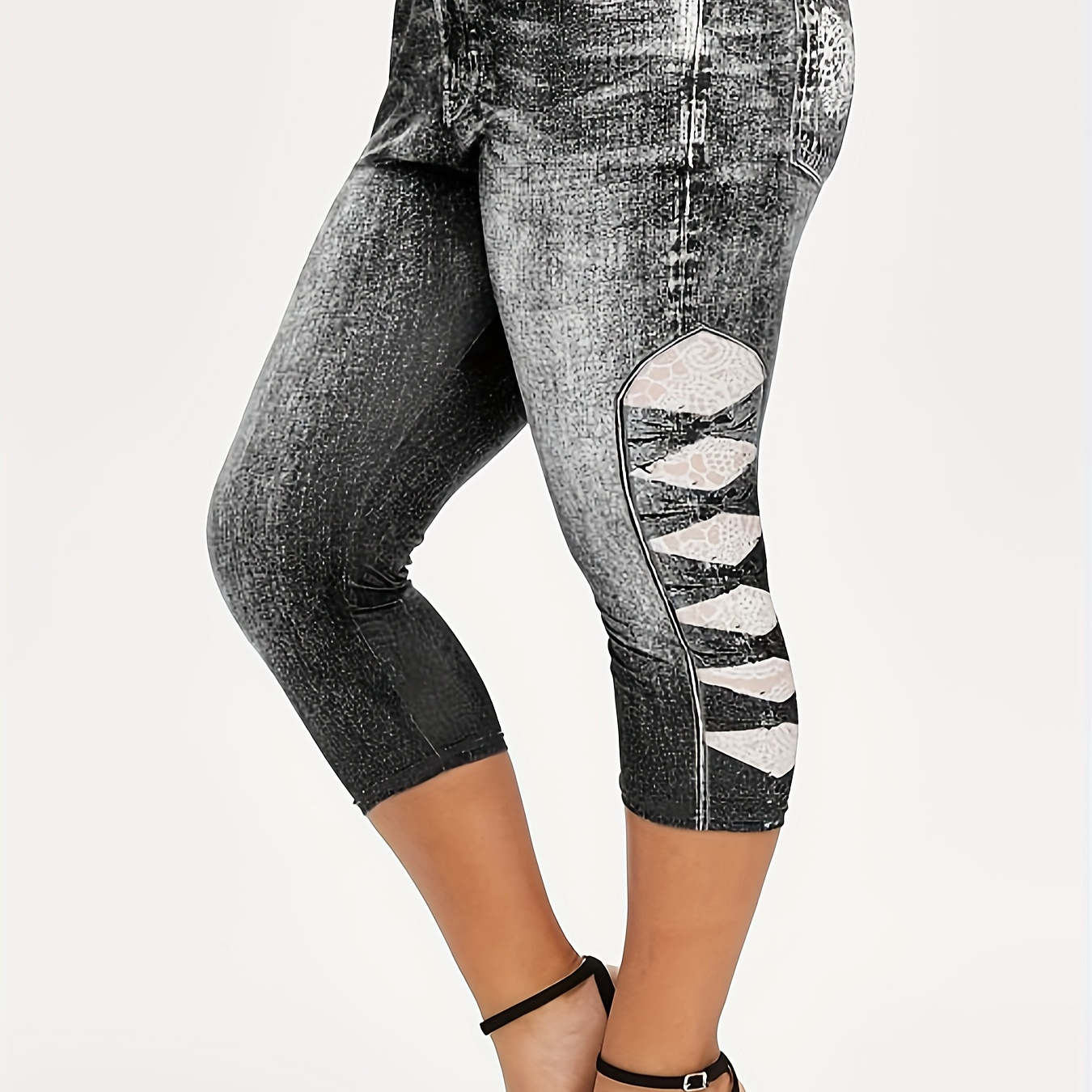 Plus Size Geometric Print Capri Leggings, Casual High Waist Stretchy Leggings For Spring & Summer, Women's Plus Size Clothing
Plus Size Geometric Print Capri Leggings, Casual High Waist Stretchy Leggings For Spring & Summer, Women's Plus Size Clothing