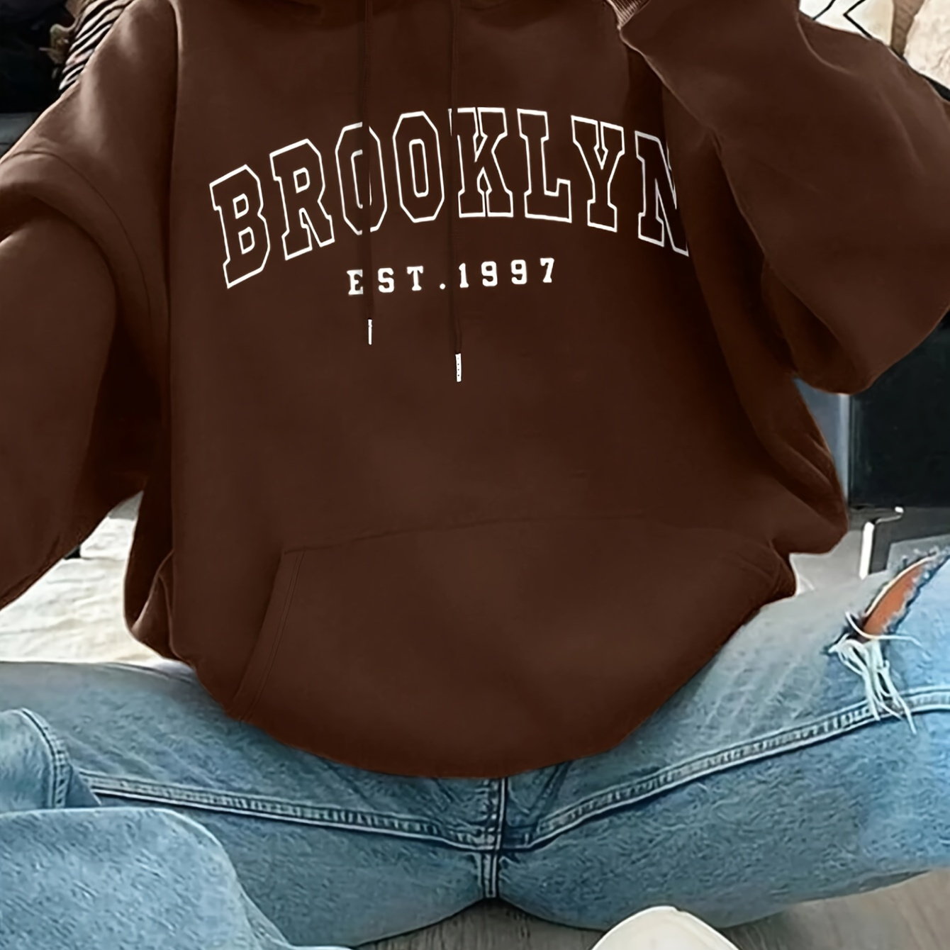 Women's Casual Sports Hooded Sweatshirt, Comfortable And Fashionable, Suitable For Sports And Daily Life, Letter Print Suitable For Winter
Women's Casual Sports Hooded Sweatshirt, Comfortable And Fashionable, Suitable For Sports And Daily Life, Letter Print Suitable For Winter
