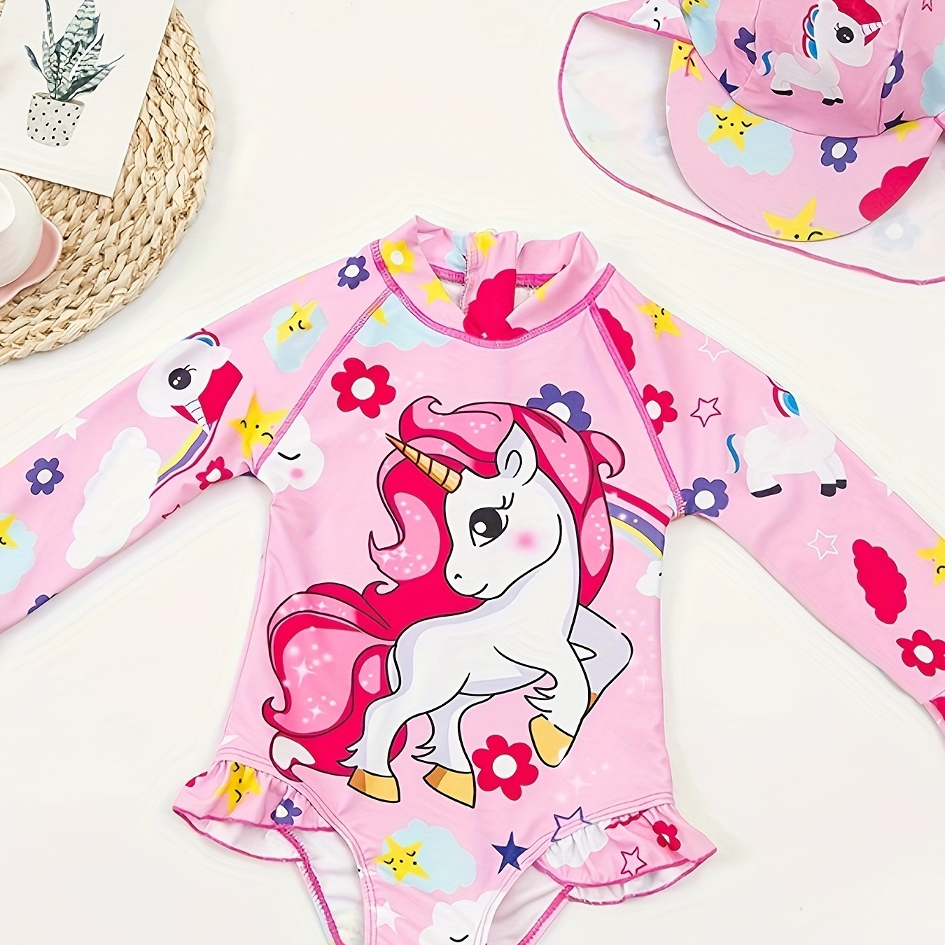 Sweet Girl's 1-piece Swimsuit + Swim Hat, Cute & Stretchy Bathing Suit Swimwear For Pool Beach Holiday
Sweet Girl's 1-piece Swimsuit + Swim Hat, Cute & Stretchy Bathing Suit Swimwear For Pool Beach Holiday