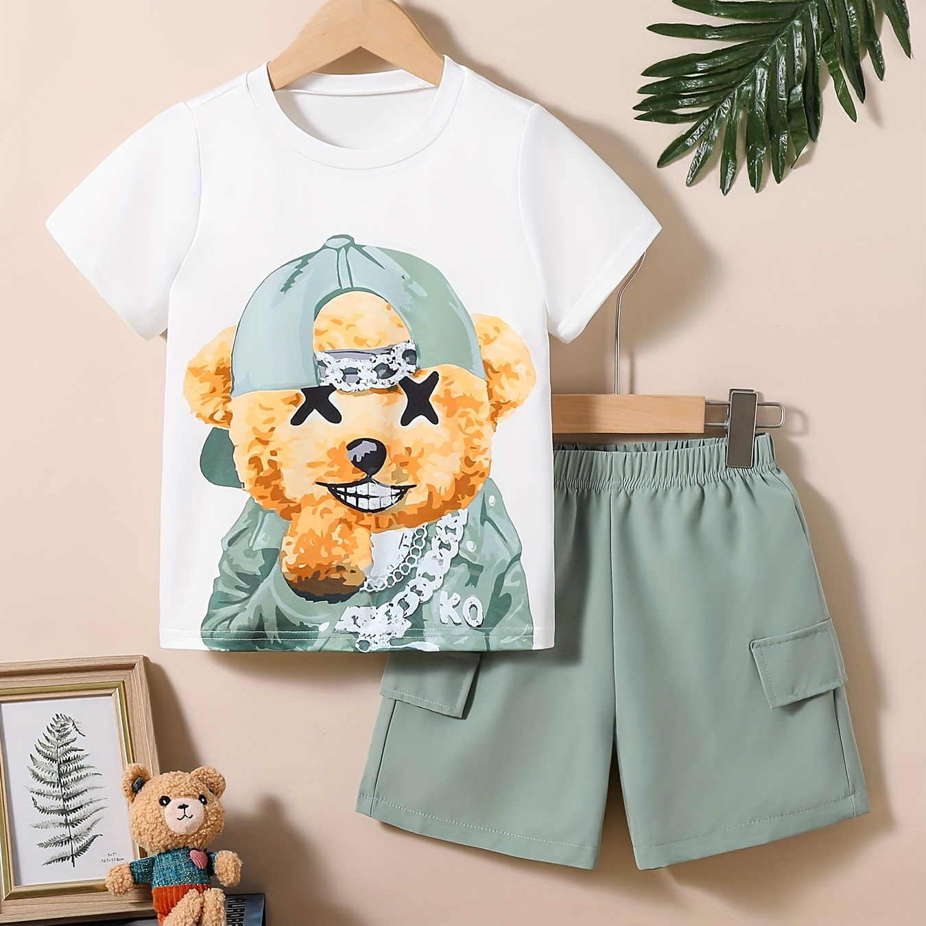 2pcs Boys Casual Cute Bear Graphic Print Comfortable Versatile Short Sleeve T-shirt & Shorts Set, Cool, Lightweight And Comfy Summer Clothes
2pcs Boys Casual Cute Bear Graphic Print Comfortable Versatile Short Sleeve T-shirt & Shorts Set, Cool, Lightweight And Comfy Summer Clothes
