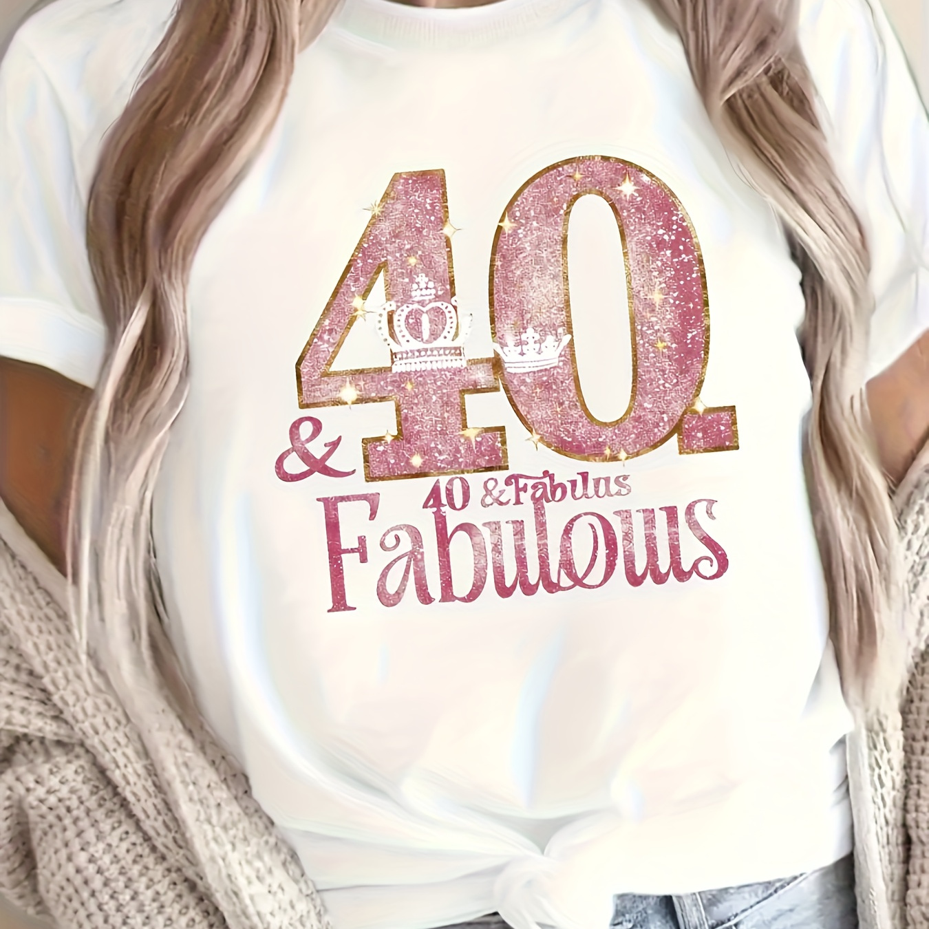 T-Shirt Femme '40 & 40 ' Imprimé Lettres Chic - Col Rond Décontracté, Mélange de Polyester Mi-Extensible, Lavable en Machine - pour Toutes les
T-Shirt Femme '40 & 40 ' Imprimé Lettres Chic - Col Rond Décontracté, Mélange de Polyester Mi-Extensible, Lavable en Machine - pour Toutes les