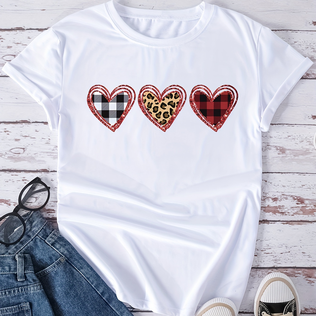 Valentine Heart Print T-shirt, Casual Crew Neck Short Sleeve Top For Spring & Summer, Women's Clothing
Valentine Heart Print T-shirt, Casual Crew Neck Short Sleeve Top For Spring & Summer, Women's Clothing