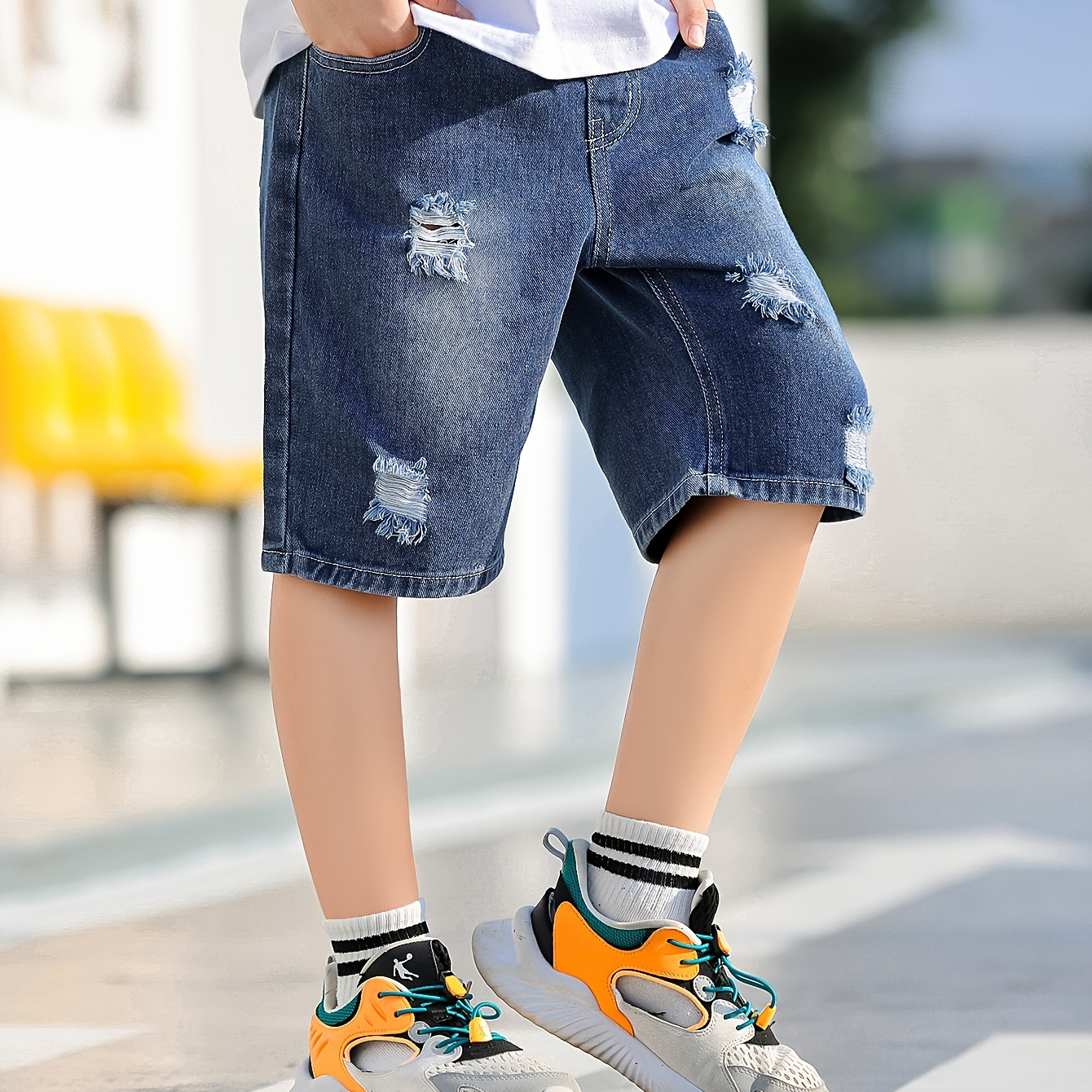 Boys Comfortable Creative Ripped Denim Shorts, Casual Elastic Waist Shorts For Summer Outdoor
Boys Comfortable Creative Ripped Denim Shorts, Casual Elastic Waist Shorts For Summer Outdoor