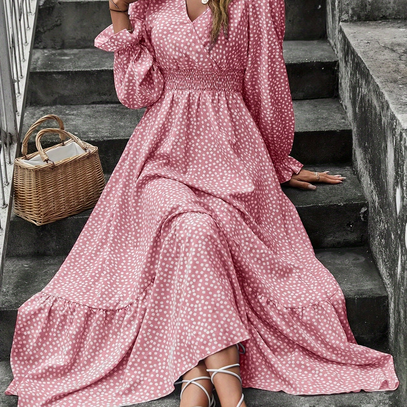 Floral Print Surplice Neck Dress, Elegant Long Sleeve Dress For Spring & Fall, Women's Clothing
Floral Print Surplice Neck Dress, Elegant Long Sleeve Dress For Spring & Fall, Women's Clothing