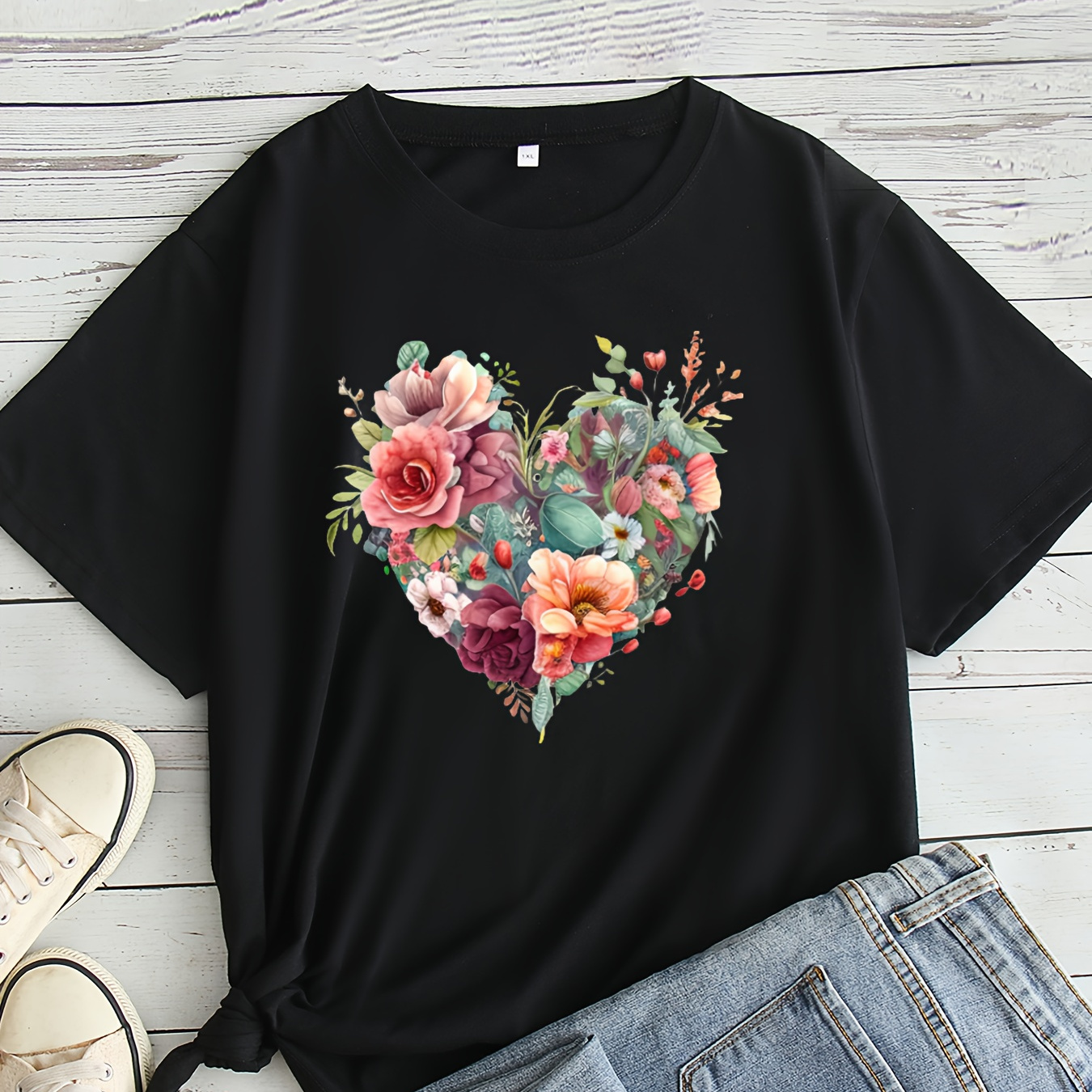 Plus Size Floral & Heart Print Crew Neck T-shirt, Casual Short Sleeve T-shirt For Spring & Summer, Women's Plus Size Clothing
Plus Size Floral & Heart Print Crew Neck T-shirt, Casual Short Sleeve T-shirt For Spring & Summer, Women's Plus Size Clothing