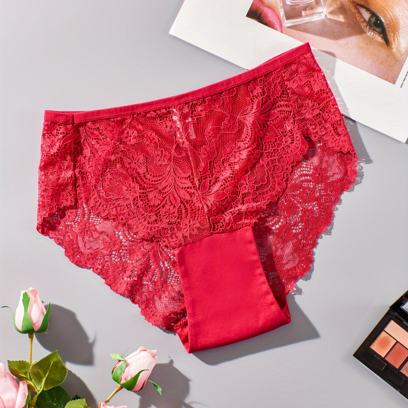 Elegant Solid Contrast Lace Briefs, Comfy Breathable Stretchy Intimates Panties, Women's Lingerie & Underwear
Elegant Solid Contrast Lace Briefs, Comfy Breathable Stretchy Intimates Panties, Women's Lingerie & Underwear