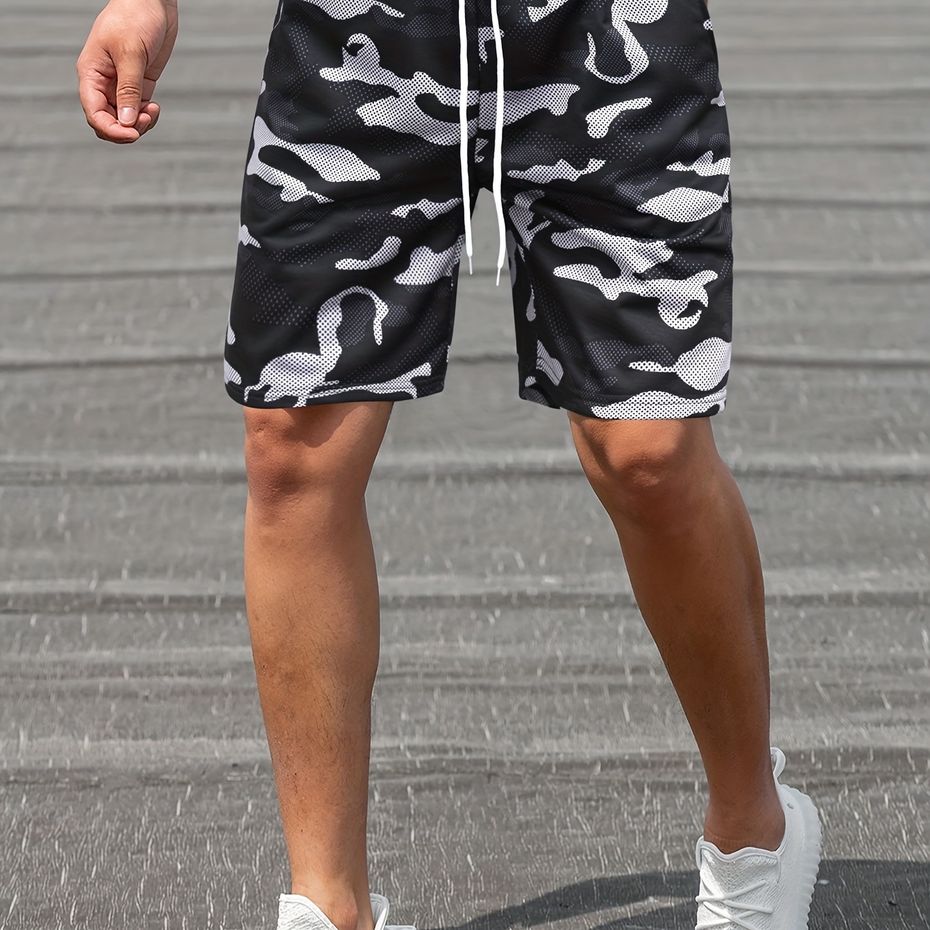 Men's Camouflage Pattern Shorts With Pockets, Casual Elastic Waist Drawstring Shorts For Summer
Men's Camouflage Pattern Shorts With Pockets, Casual Elastic Waist Drawstring Shorts For Summer