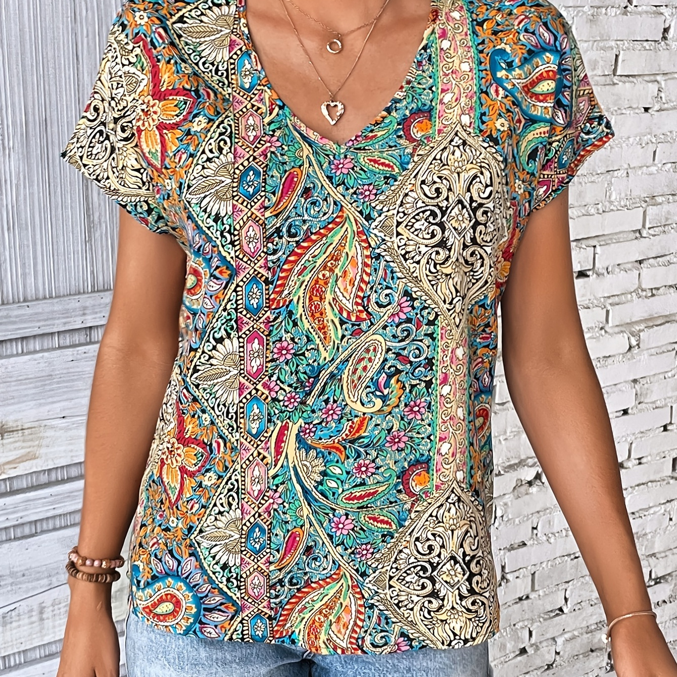 Paisley Print V Neck Blouse, Casual Short Sleeve Blouse For Spring & Summer, Women's Clothing
Paisley Print V Neck Blouse, Casual Short Sleeve Blouse For Spring & Summer, Women's Clothing