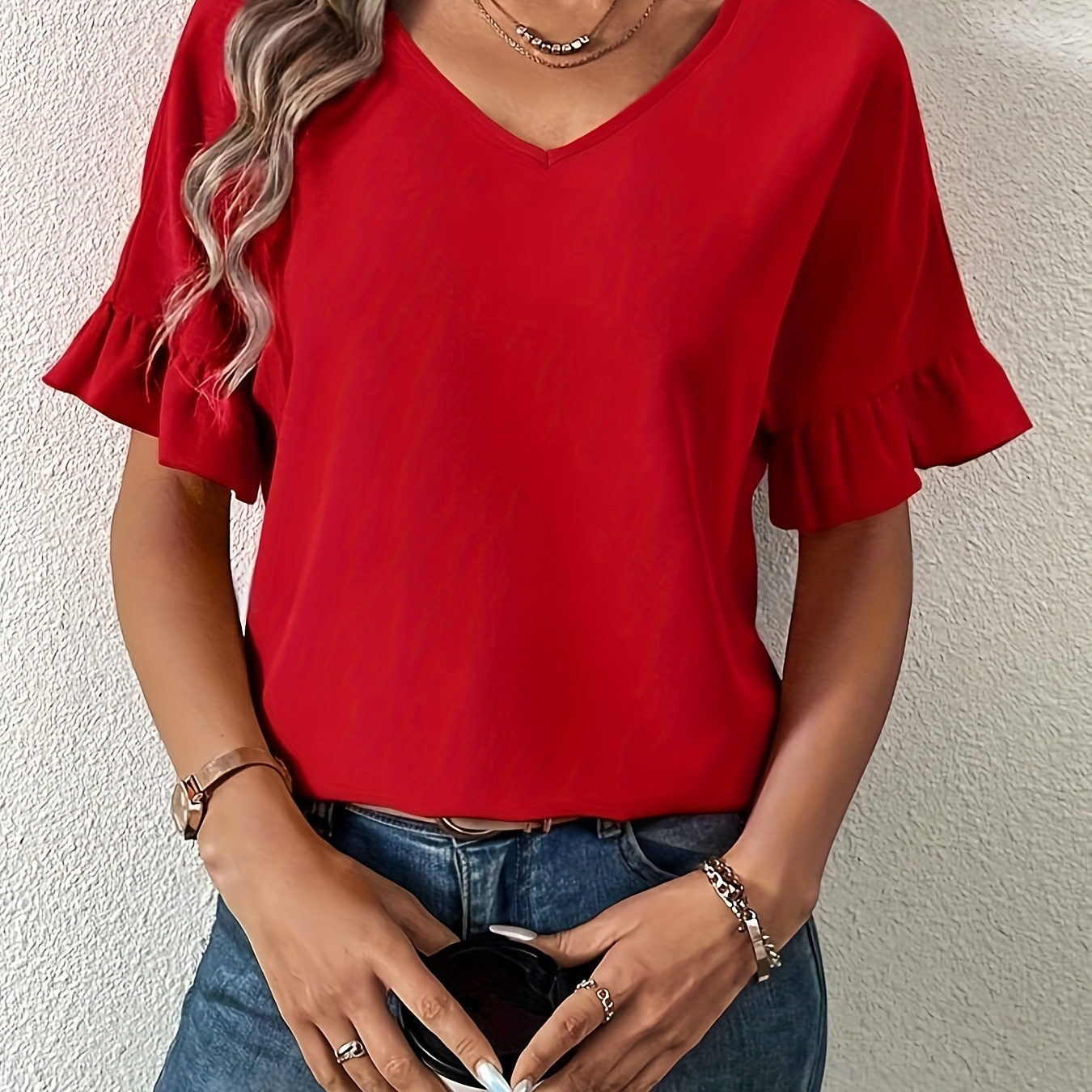 Solid Ruffle Trim V-neck Simple Blouse, Elegant Short Sleeve Blouse For Spring & Summer, Women's Clothing
Solid Ruffle Trim V-neck Simple Blouse, Elegant Short Sleeve Blouse For Spring & Summer, Women's Clothing