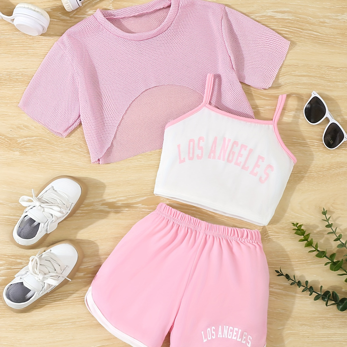 3pcs Girls Sports Suit, Mesh Short Sleeve Top & Letter Camisole + Shorts Summer Athletic Outfit
3pcs Girls Sports Suit, Mesh Short Sleeve Top & Letter Camisole + Shorts Summer Athletic Outfit