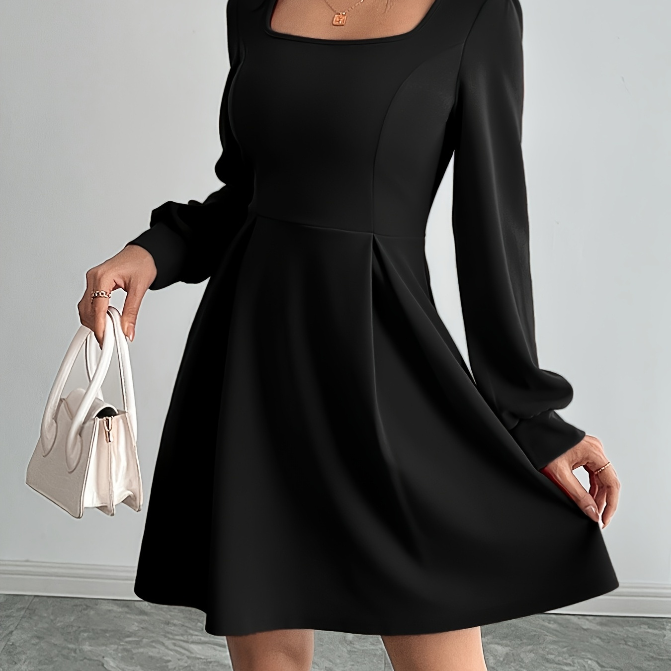 Elegant Women' Color Neck Long Sleeve Dress - Chic Knee-length With Lantern Sleeves, Polyester , Machine Washable
Elegant Women' Color Neck Long Sleeve Dress - Chic Knee-length With Lantern Sleeves, Polyester , Machine Washable
