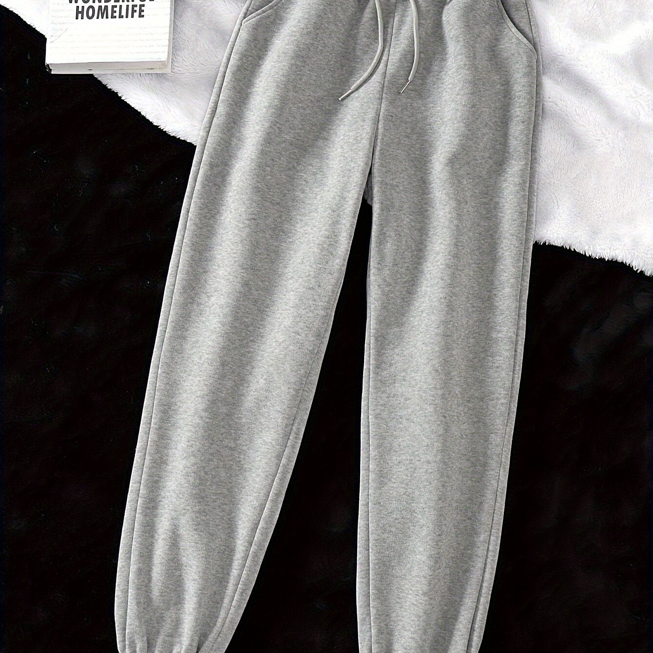 Women's Solid Color Trousers, Comfortable And Soft, Suitable For Sports And Daily Wear, Suitable For Autumn And Winter
Women's Solid Color Trousers, Comfortable And Soft, Suitable For Sports And Daily Wear, Suitable For Autumn And Winter