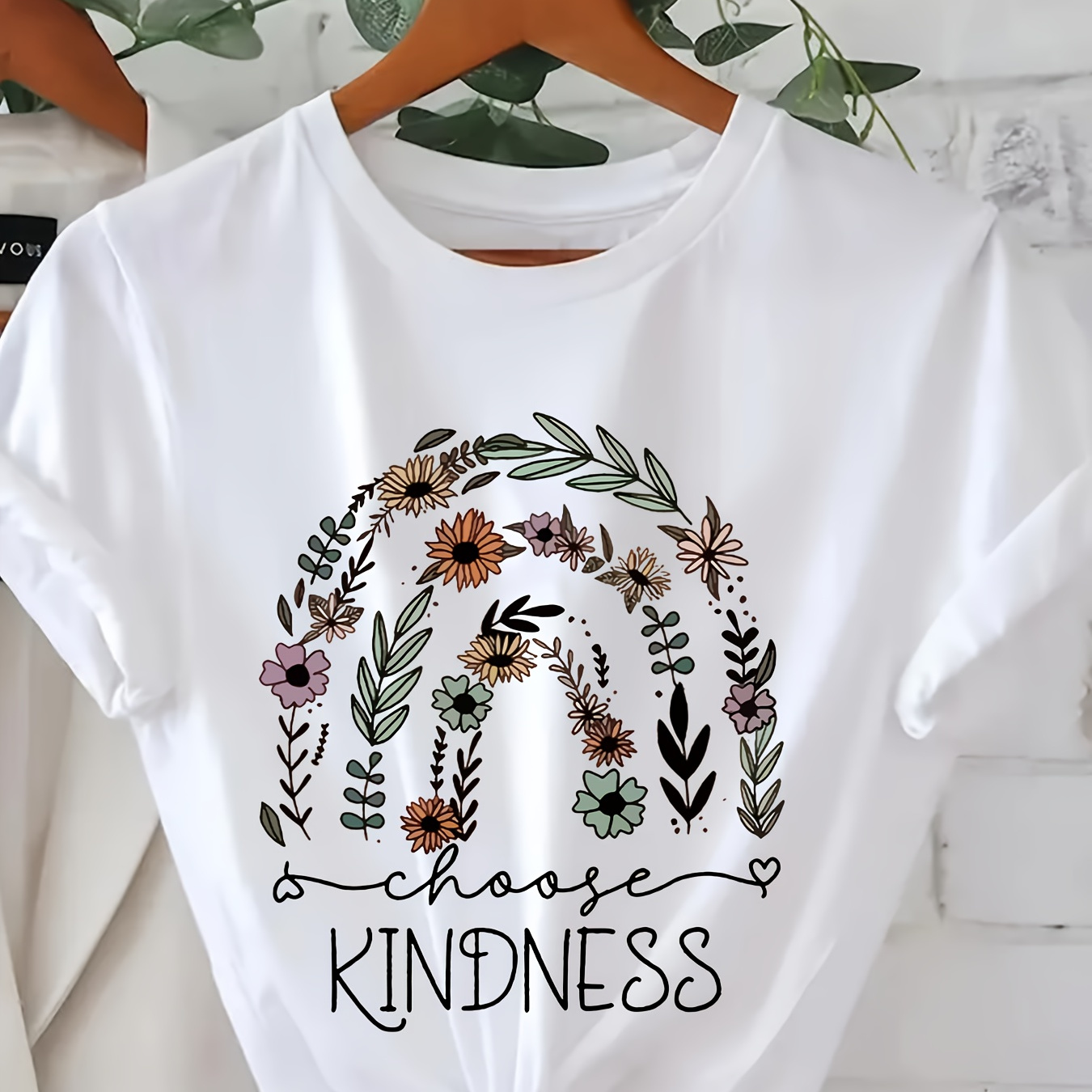 Plus Size Floral & Letter Kindness Print T-shirt, Casual Short Sleeve Top For Spring & Summer, Women's Plus Size Clothing
Plus Size Floral & Letter Kindness Print T-shirt, Casual Short Sleeve Top For Spring & Summer, Women's Plus Size Clothing