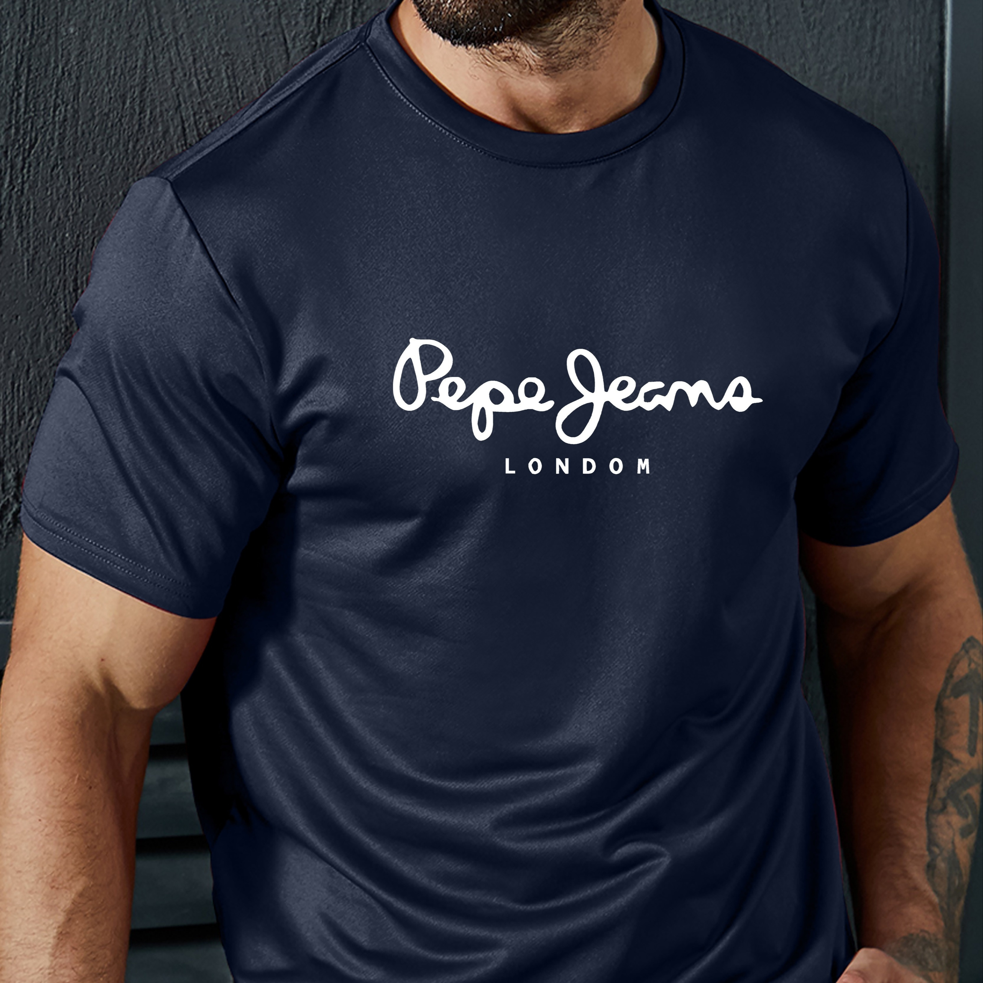 Men's Letter Print T-shirt, Casual Breathable Fabric Graphic Tee, Street Style Outdoor Fashion Short Sleeve Shirt
Men's Letter Print T-shirt, Casual Breathable Fabric Graphic Tee, Street Style Outdoor Fashion Short Sleeve Shirt
