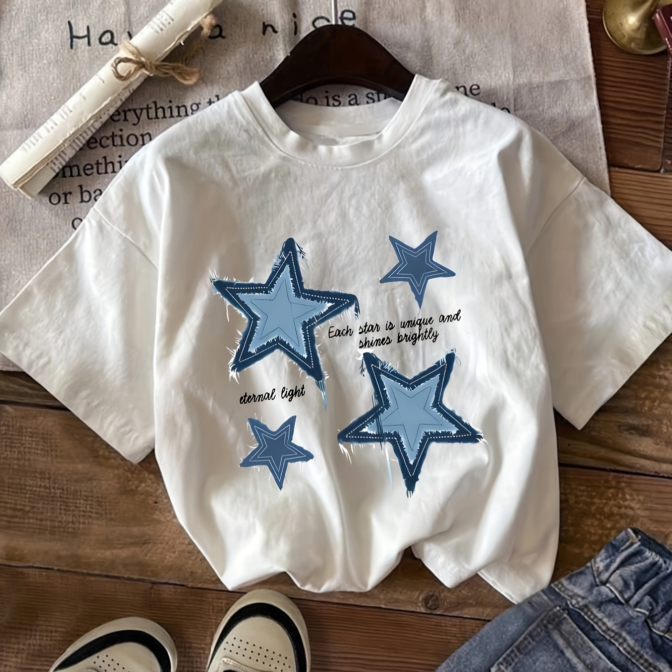 Star Print Crew Neck T-shirt, Casual Short Sleeve T-shirt For Spring & Summer, Women's Clothing
Star Print Crew Neck T-shirt, Casual Short Sleeve T-shirt For Spring & Summer, Women's Clothing