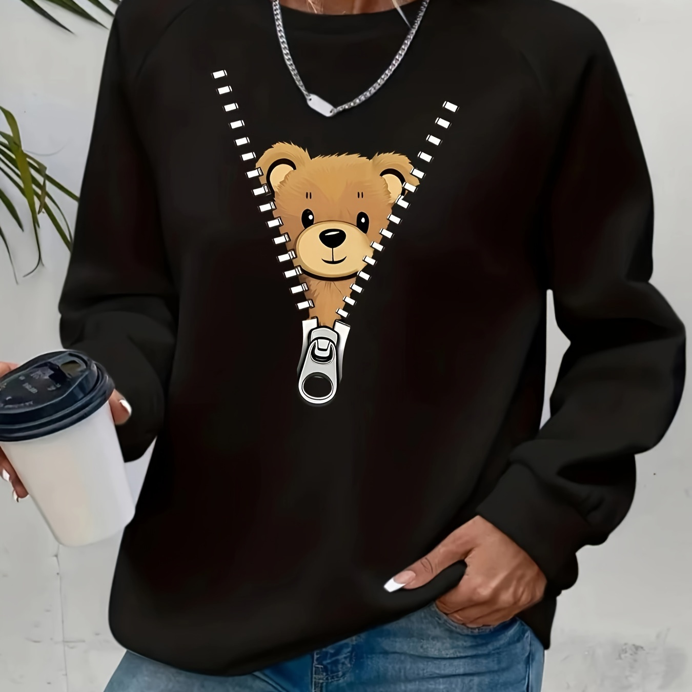 Plus Size Cute Bear Print Sweatshirt, Casual Long Sleeve Crew Neck Pullover Sweatshirt, Women's Plus Size Clothing
Plus Size Cute Bear Print Sweatshirt, Casual Long Sleeve Crew Neck Pullover Sweatshirt, Women's Plus Size Clothing