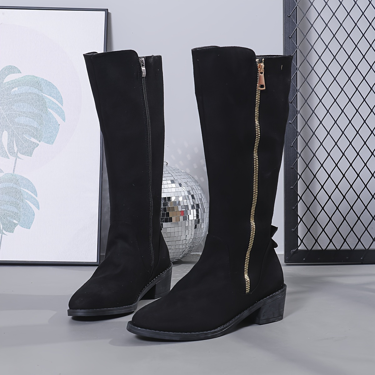 Women's Fashion Mid-calf Boots With Side Zipper, Low Heel, Elegant Black Boots For Casual Wear
Women's Fashion Mid-calf Boots With Side Zipper, Low Heel, Elegant Black Boots For Casual Wear