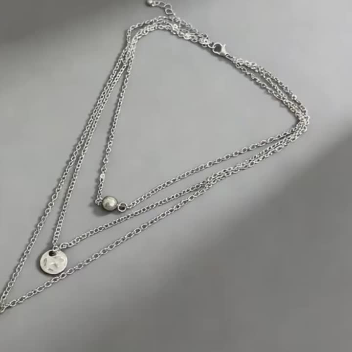 Women's Minimalist Long Pleated Circle Pendant Necklace
