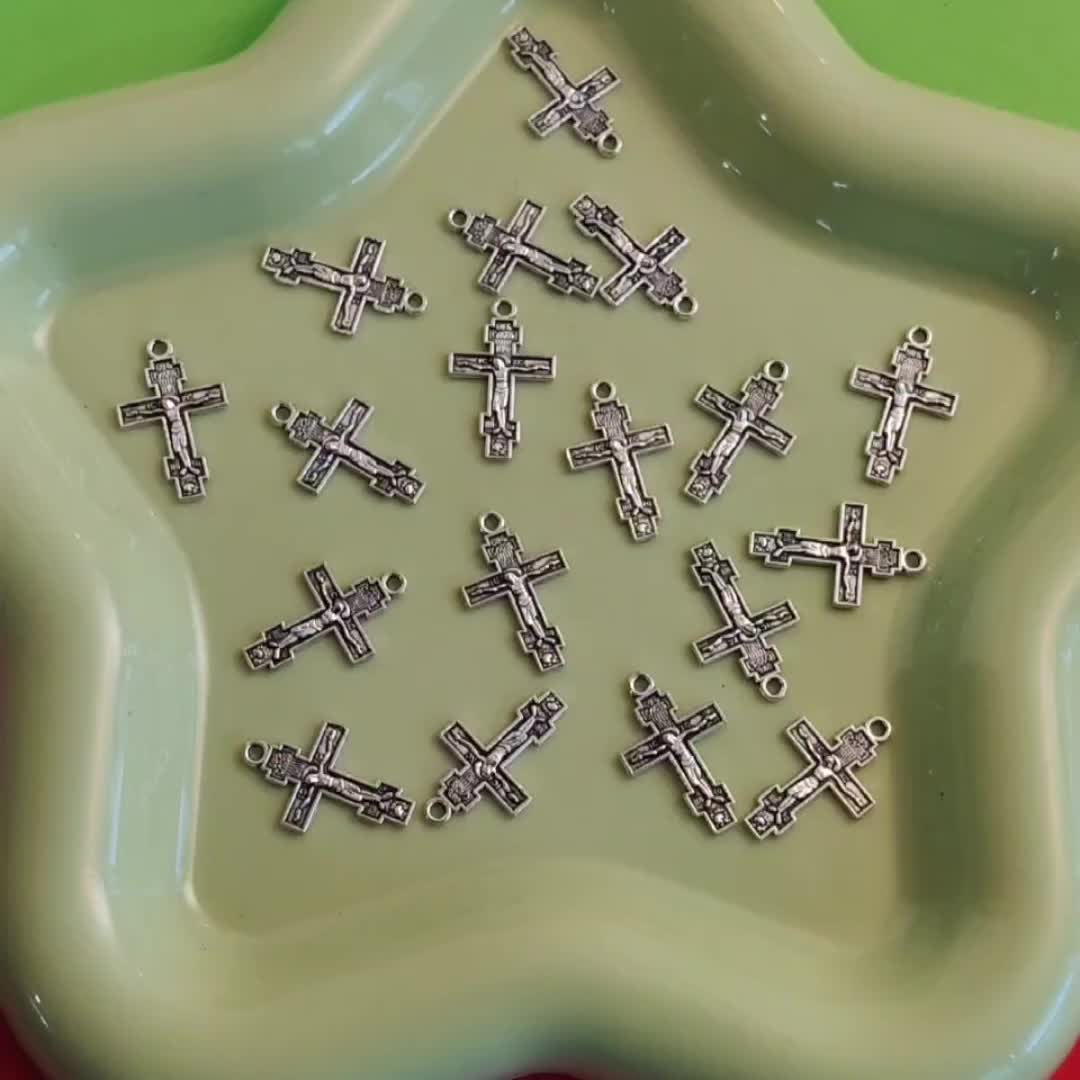 28pcs Vintage Jesus Cross Pendant Set for DIY