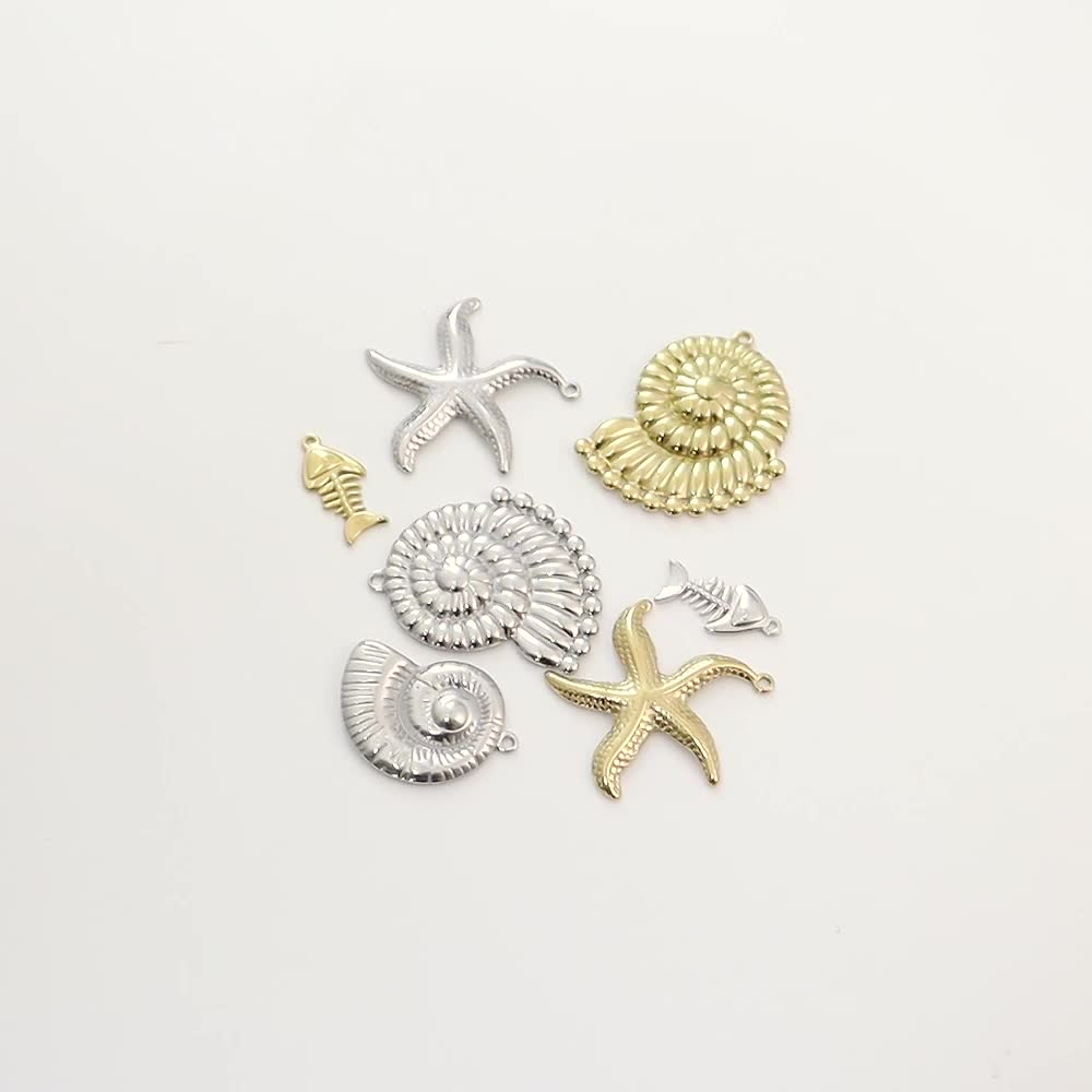 4pcs Ocean Animal Shaped Charms, Cute Decorative Pendants
